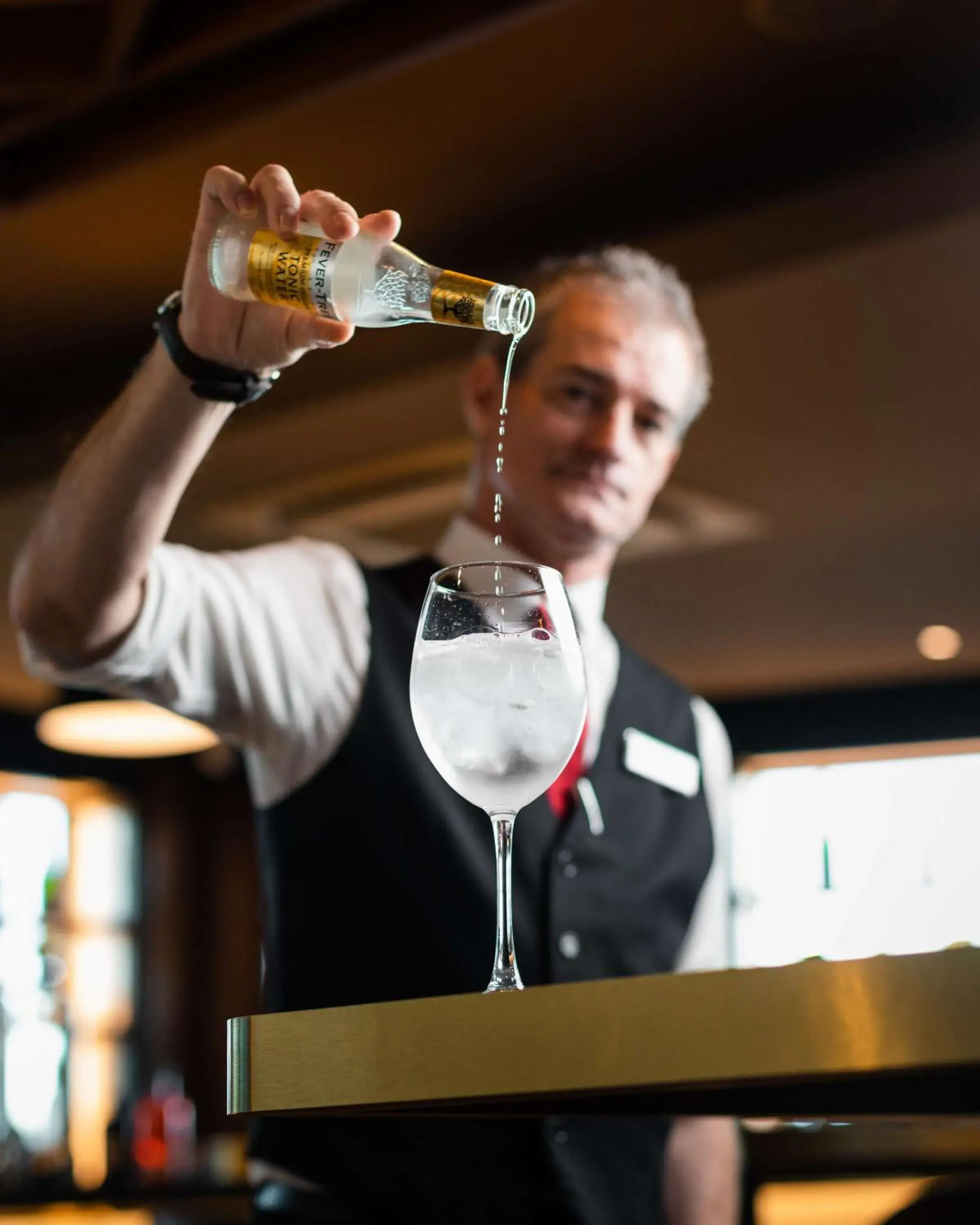 Lounge or bar in DoubleTree by Hilton Hotel Newcastle International Airport Lounge or bar in DoubleTree by Hilton Hotel Newcastle International Airport