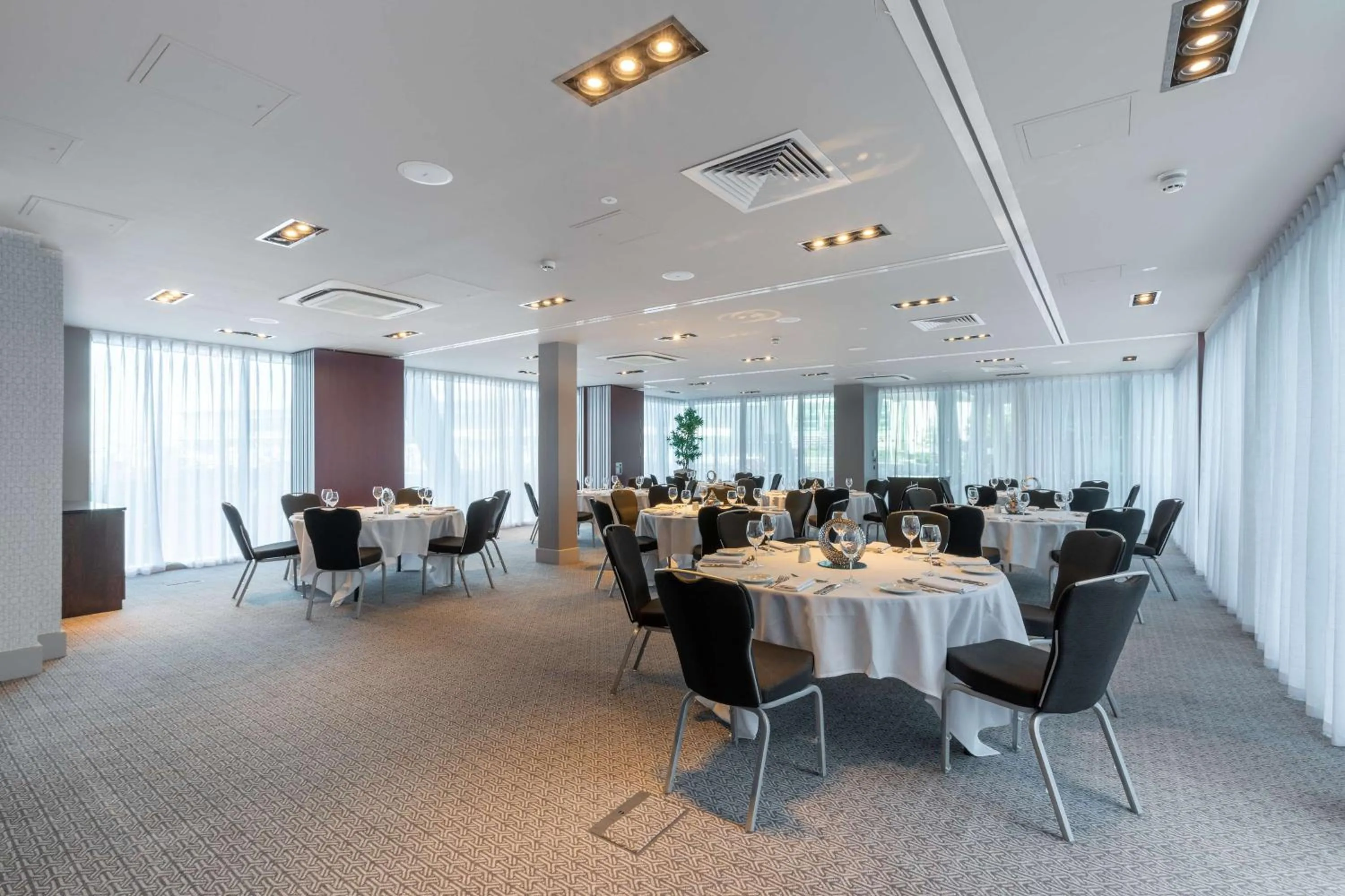 Meeting/conference room in DoubleTree by Hilton Hotel Newcastle International Airport