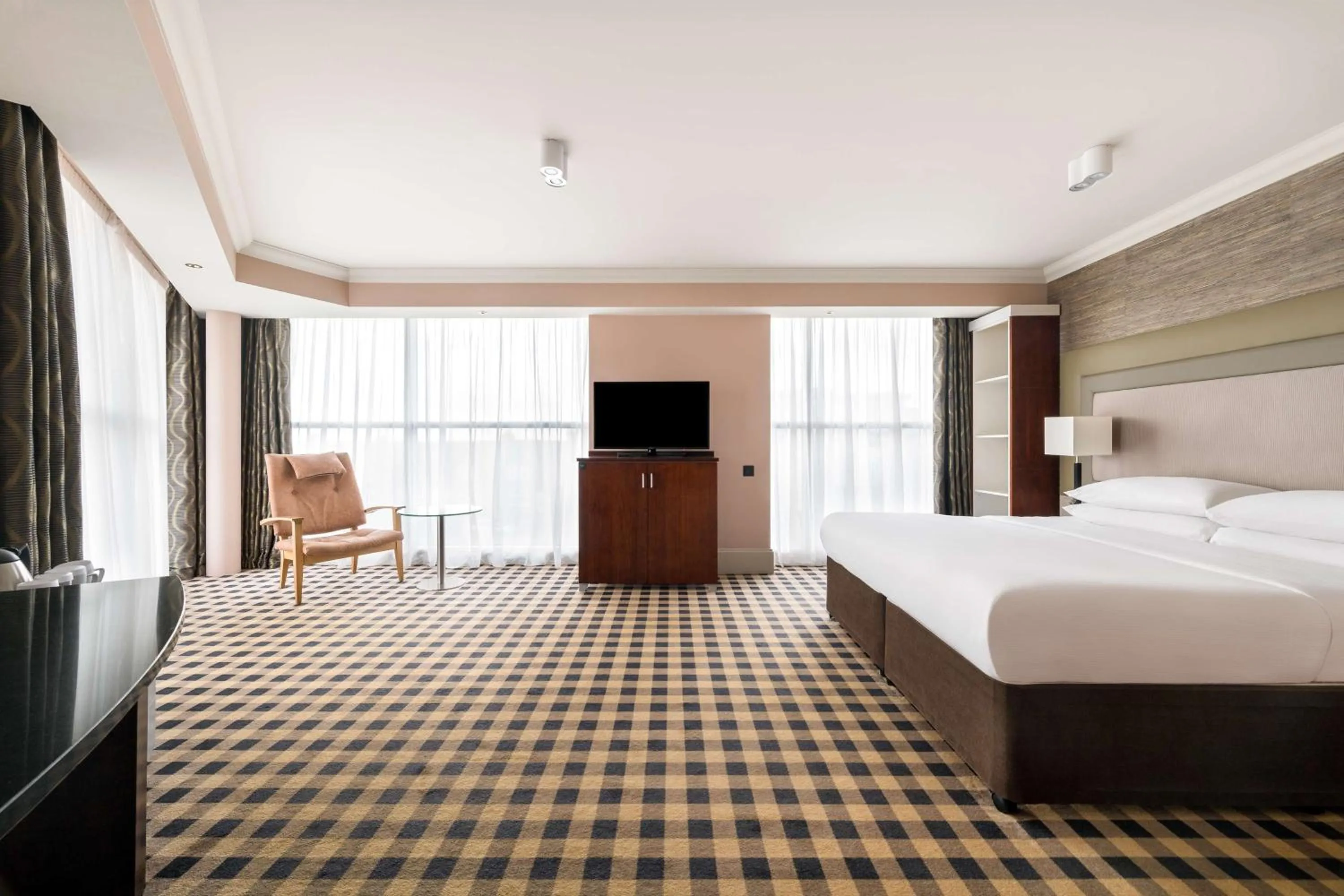 Bed in DoubleTree by Hilton Hotel Newcastle International Airport