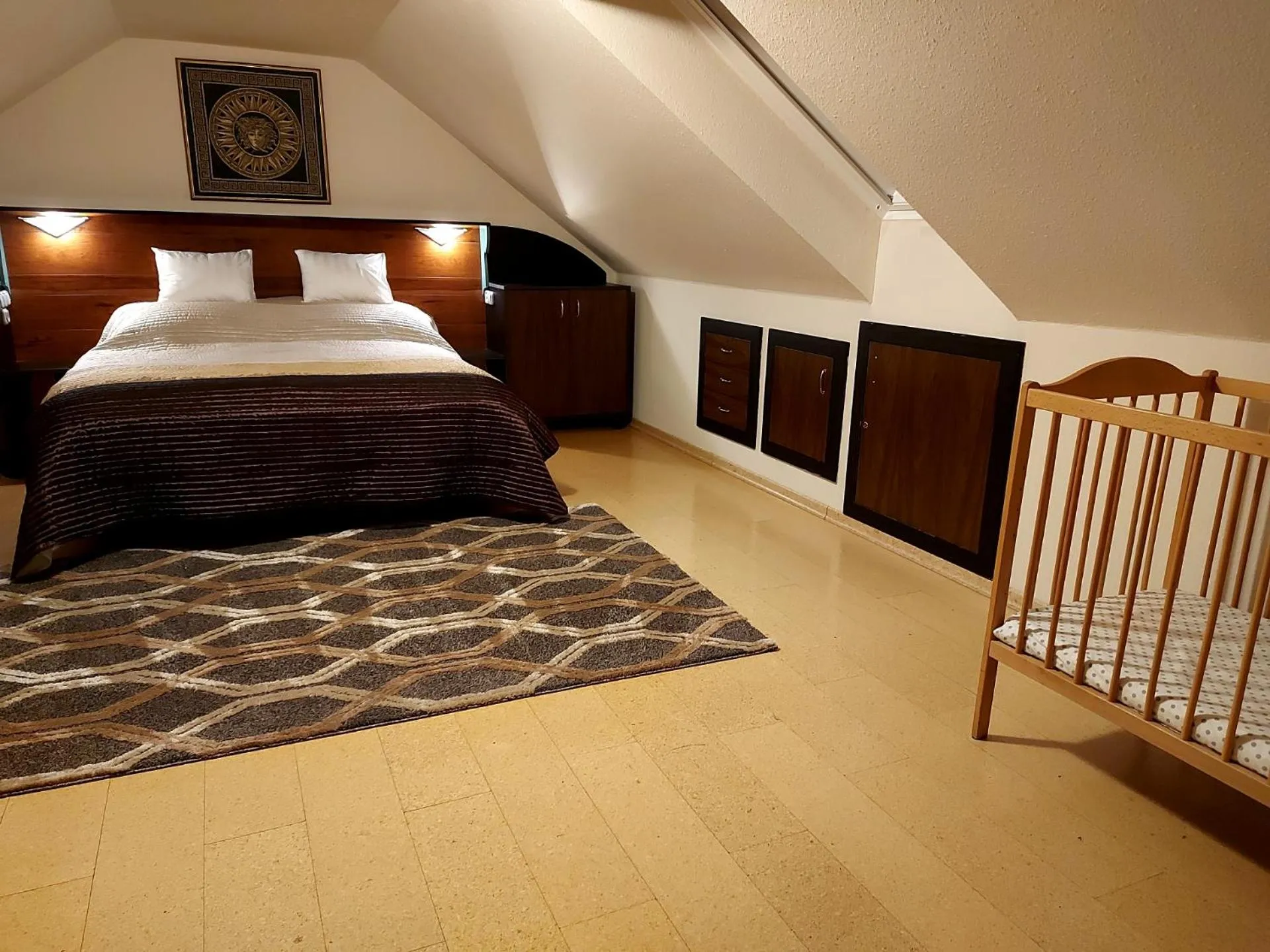 Bedroom, Bed in A Mecsek Gyöngye Apartmanhaz