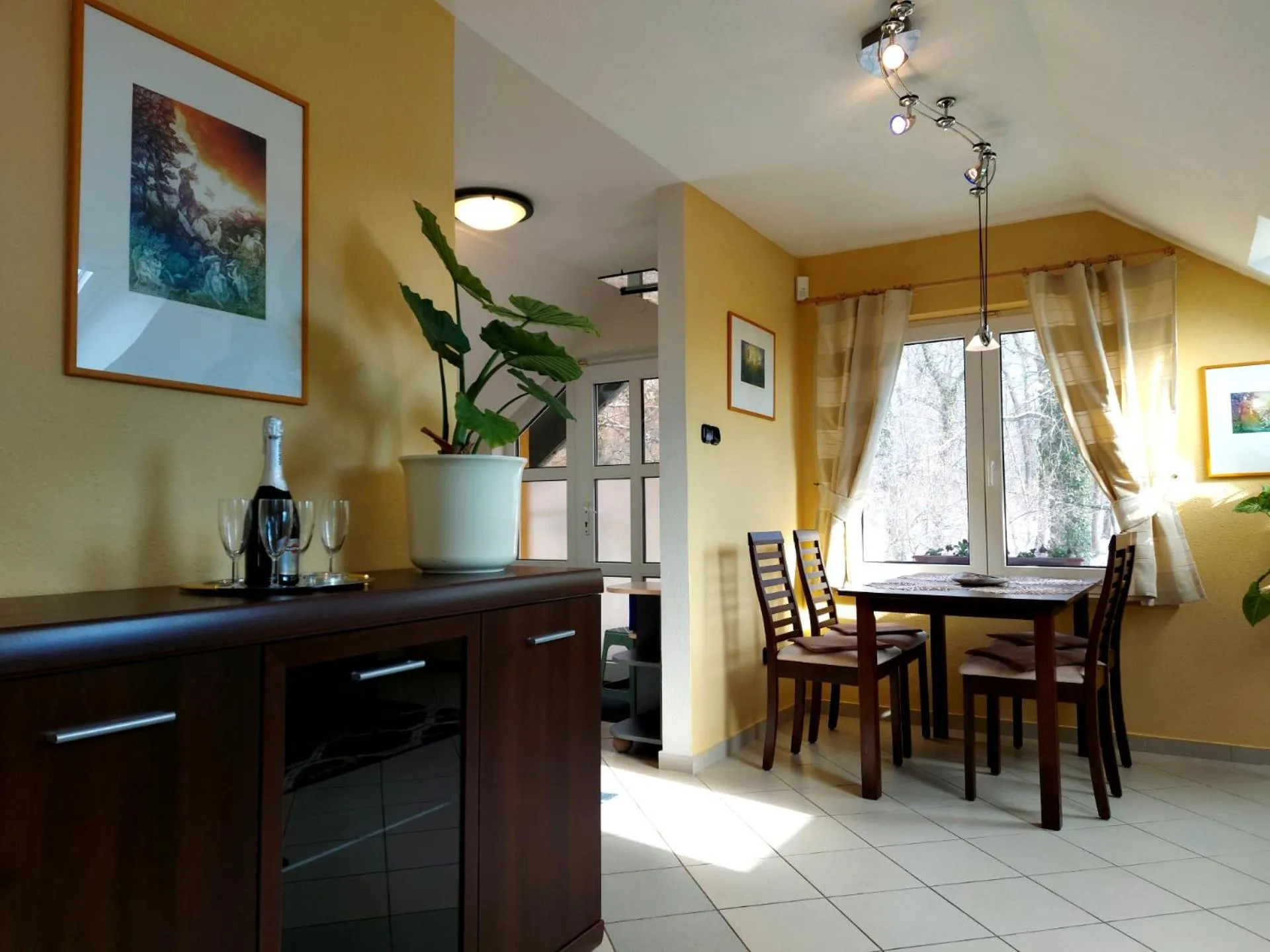 Dining area in A Mecsek Gyöngye Apartmanhaz