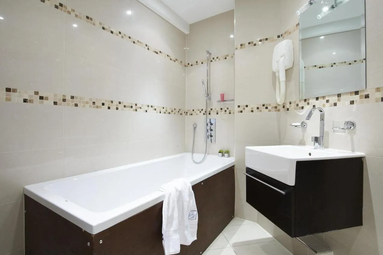 Arlington House Apartments