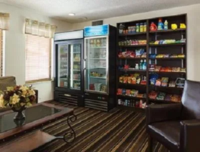 On-site shops in Hawthorn Extended Stay by Wyndham Fort Wayne