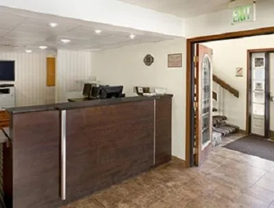 Lobby or reception in Hawthorn Extended Stay by Wyndham Fort Wayne