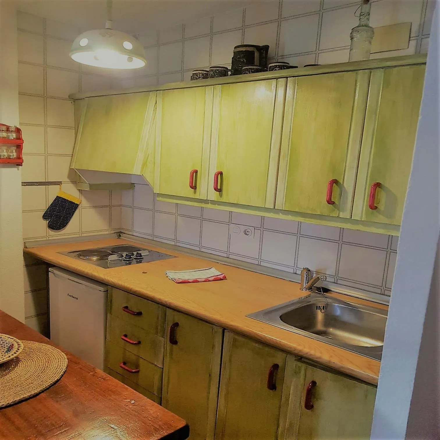 TODOSIERRANEVADA ZONA BAJA - MONTBLANC VISTAS A LA MONTANA - Junto a los Telecabinas