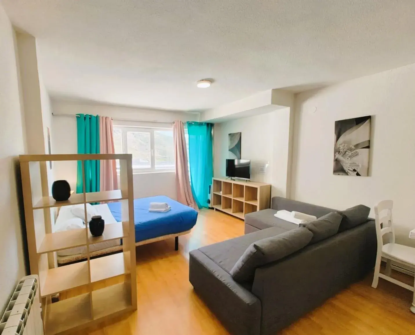 Apartment Studio in TODOSIERRANEVADA ZONA BAJA - MONTBLANC VISTAS A LA MONTANA - Junto a los Telecabinas Apartment Studio in TODOSIERRANEVADA ZONA BAJA - MONTBLANC VISTAS A LA MONTANA - Junto a los Telecabinas