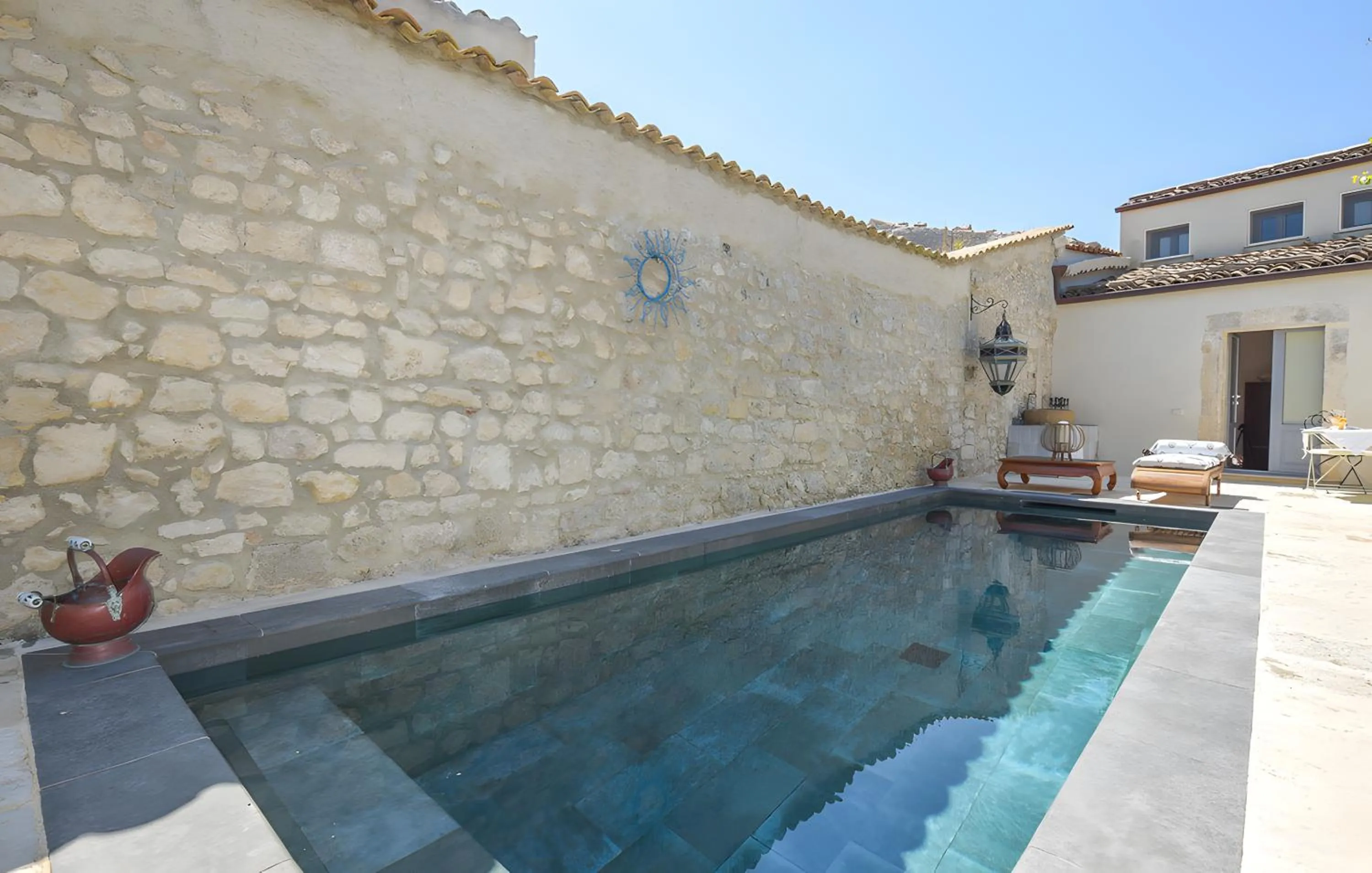 Swimming pool in Dimora di Catullo - Ospitalità di Charme