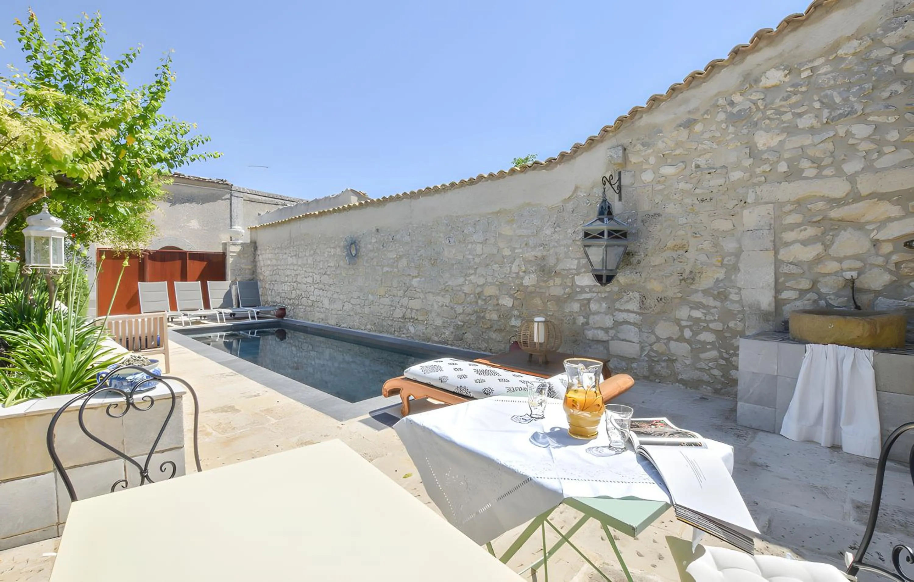 Natural landscape in Dimora di Catullo - Ospitalità di Charme