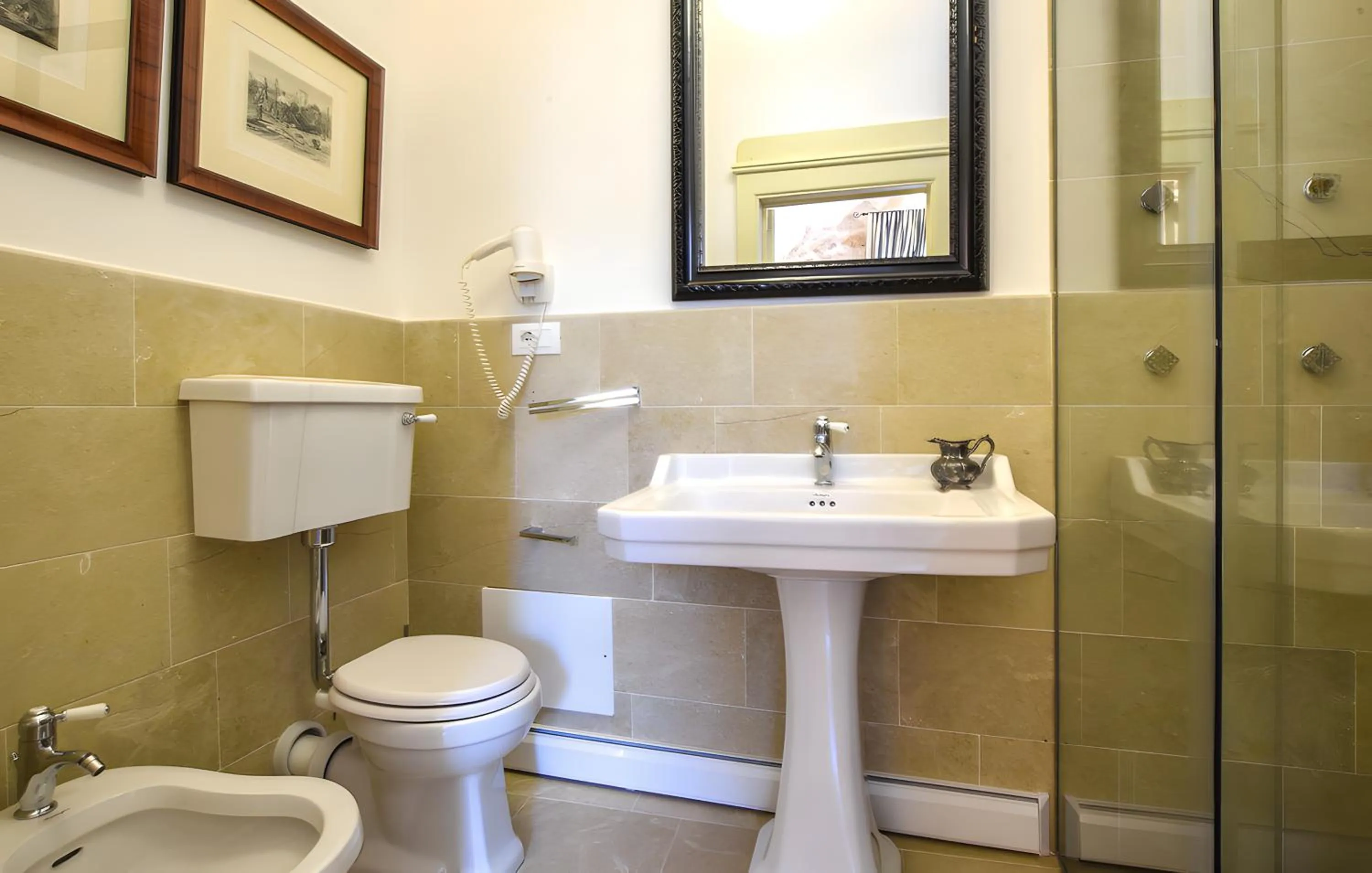 Shower in Dimora di Catullo - Ospitalità di Charme