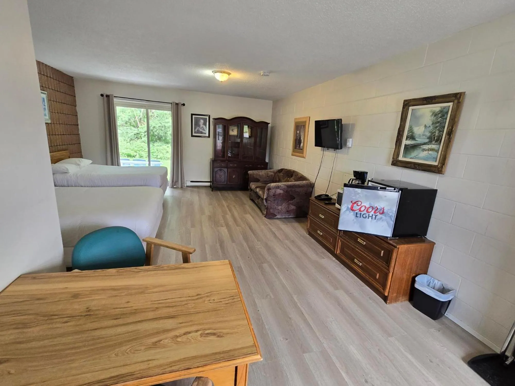 Top Notch Motel