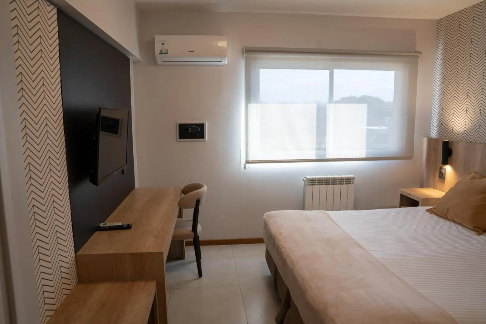 Bed in Urbana Class Hotel