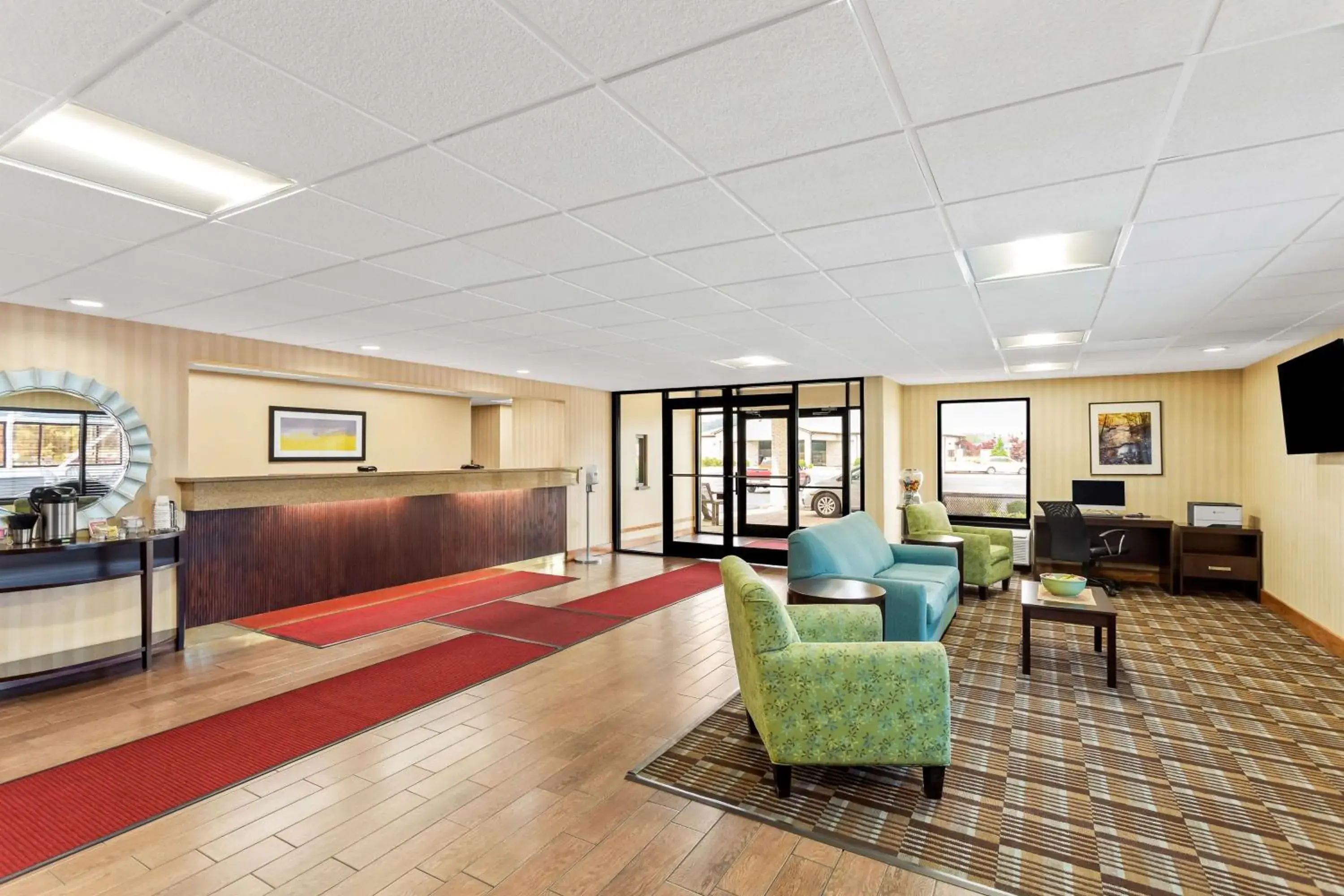 Lobby or reception in SureStay by Best Western Grayson Lobby or reception in SureStay by Best Western Grayson