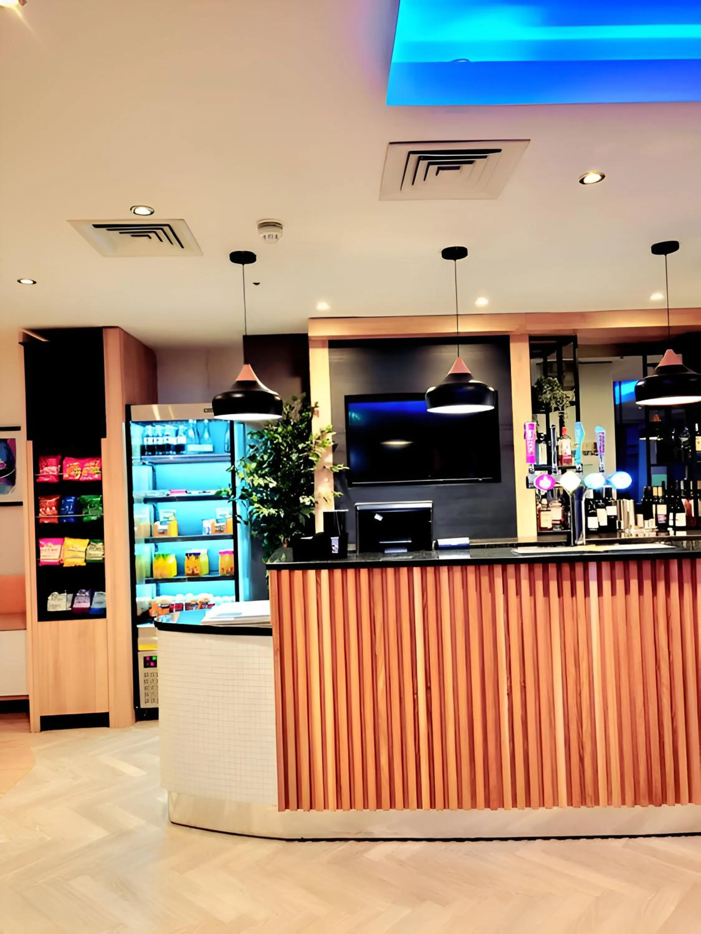 Restaurant/places to eat in Holiday Inn Birmingham North - Cannock by IHG