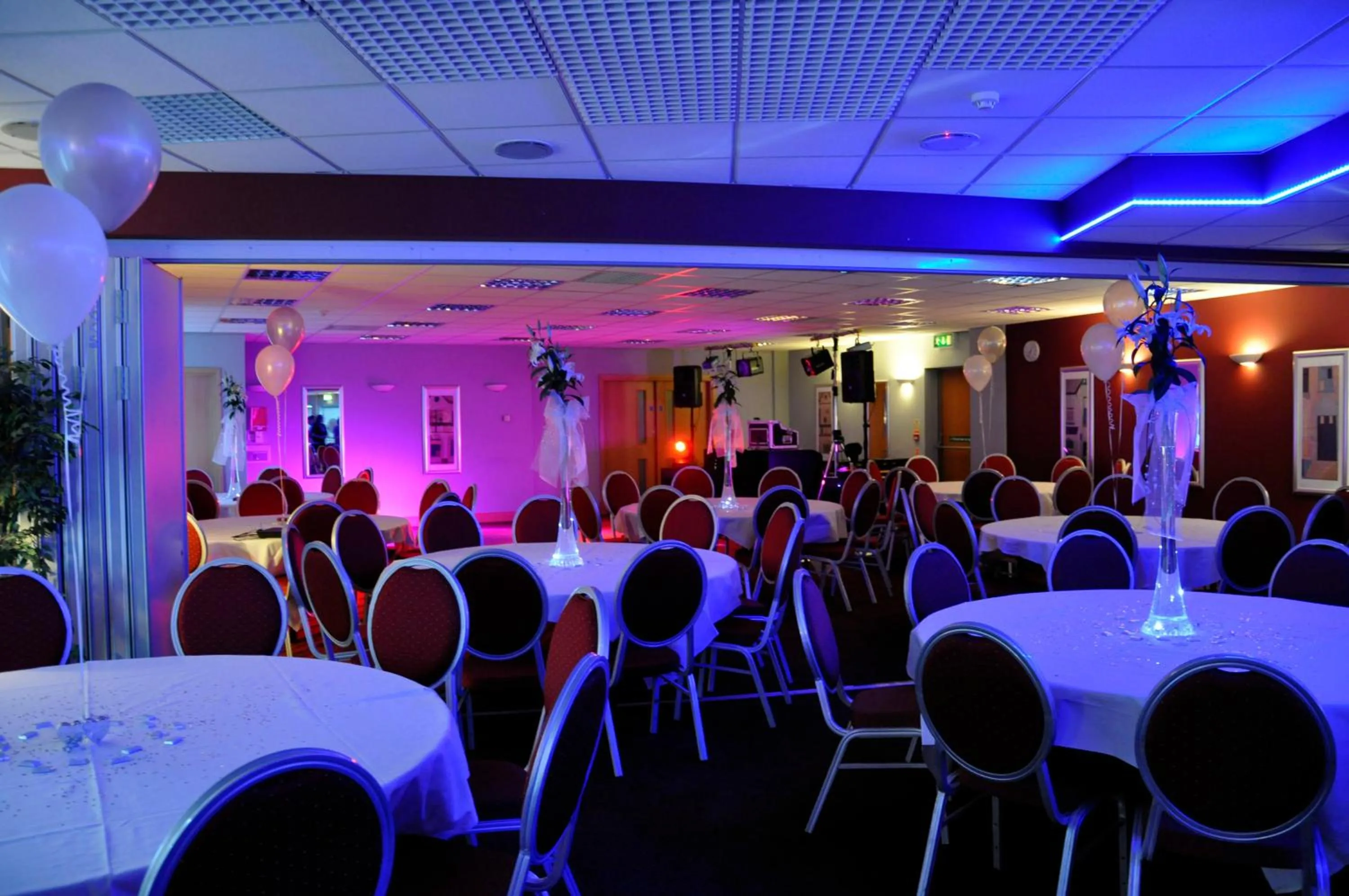 Meeting/conference room in Holiday Inn Birmingham North - Cannock by IHG