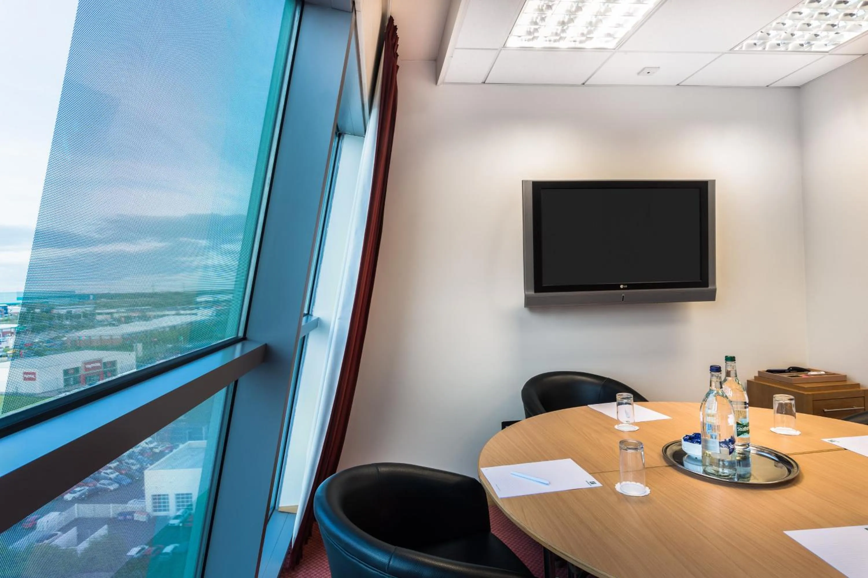 Meeting/conference room in Holiday Inn Birmingham North - Cannock by IHG