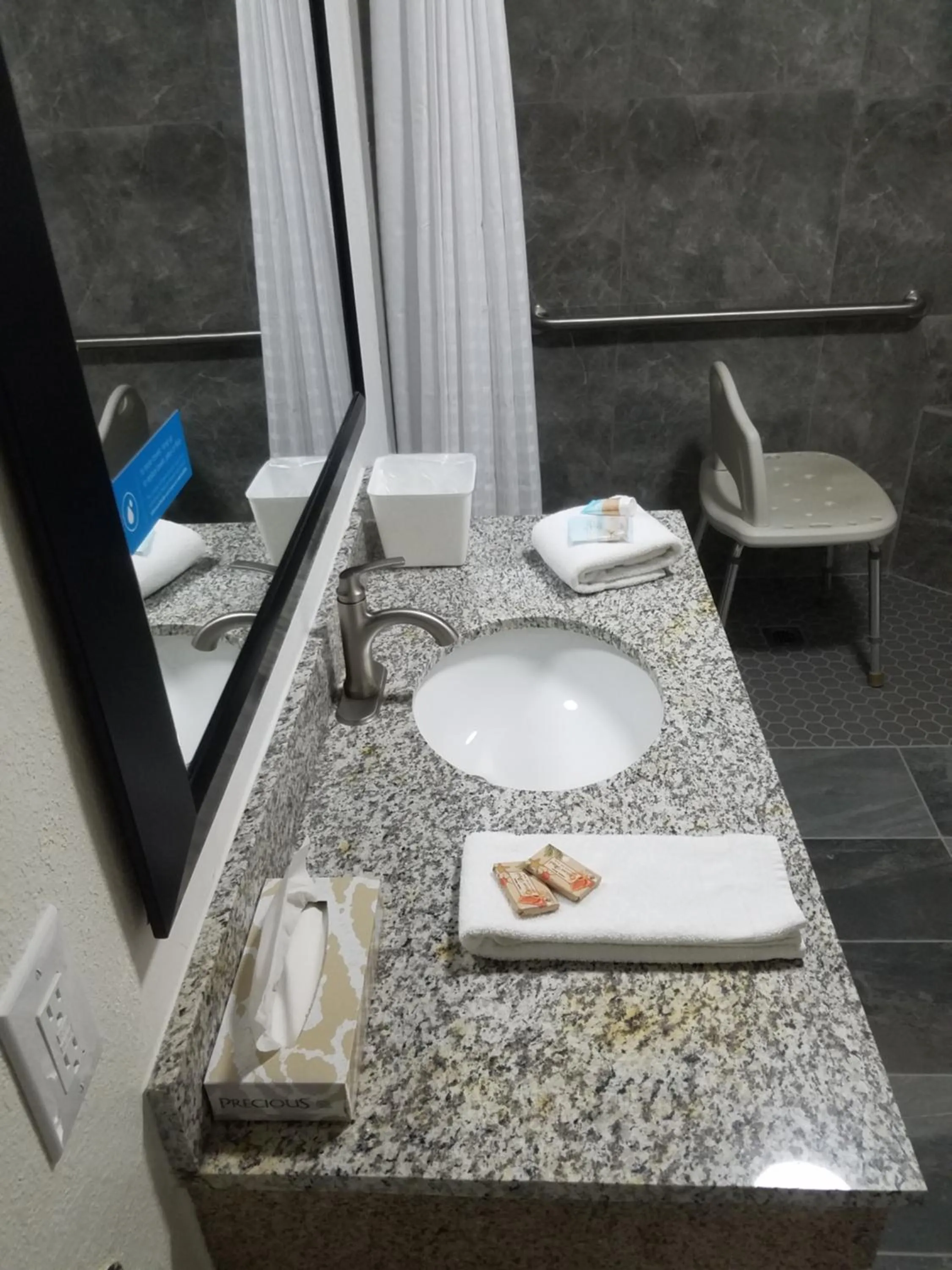 Bathroom in Sylvania Inn-Sylvania,Statesboro, GA-Georgia Southern Univ GSU