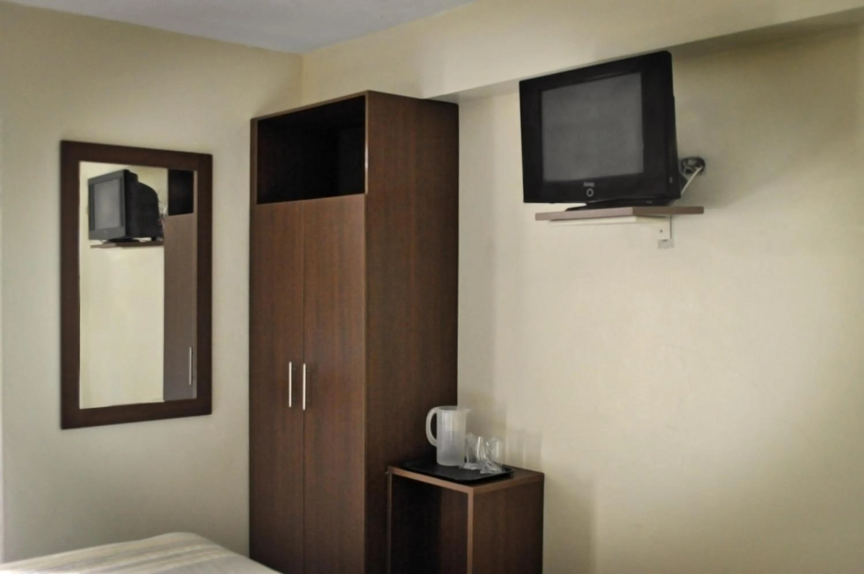 TV and multimedia in Hotel Benidorm Panama