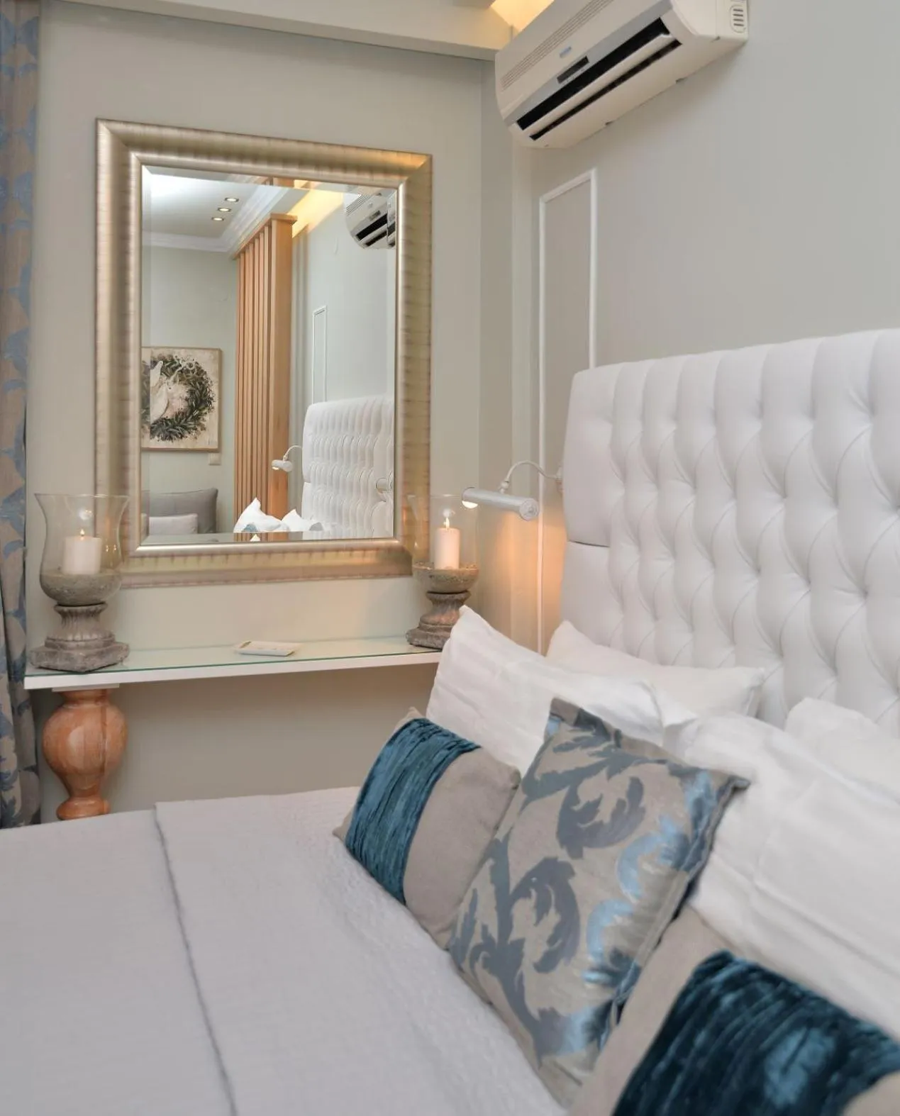 Bed in Epavlis Luxury apts