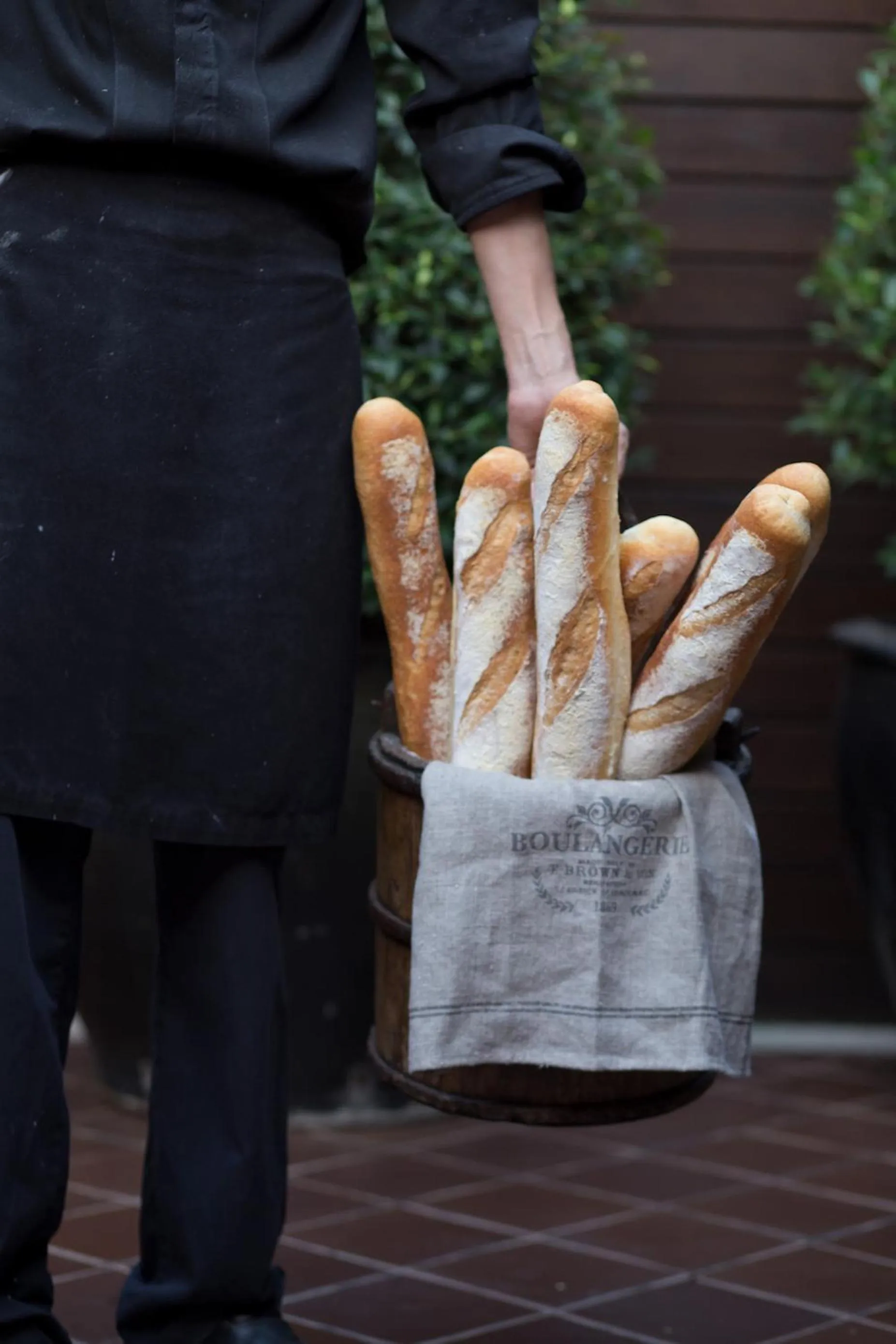 Food in 137 Pillars House