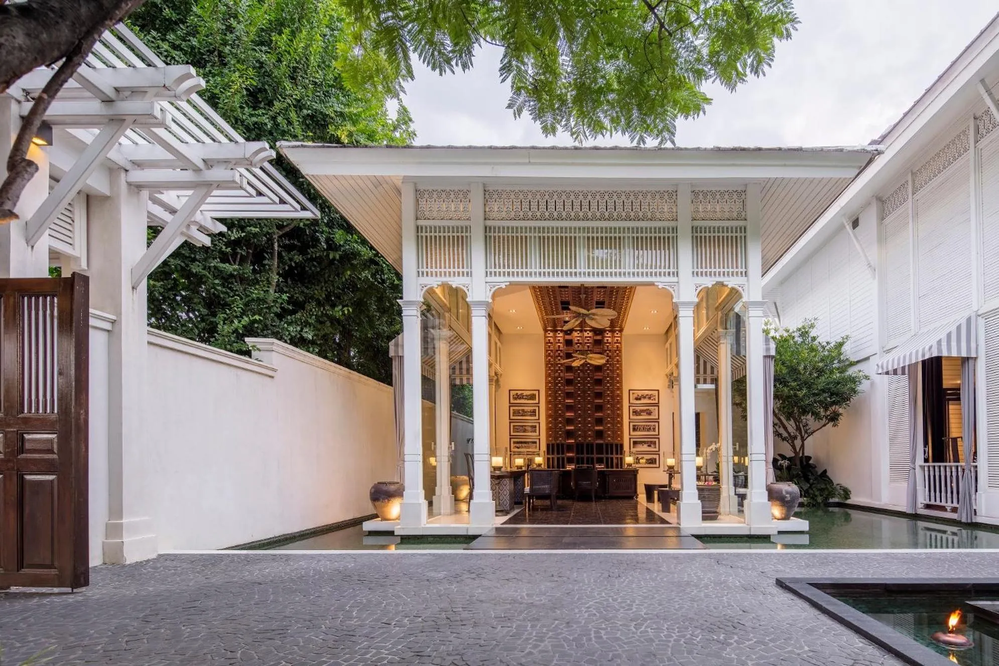 Lobby or reception in 137 Pillars House