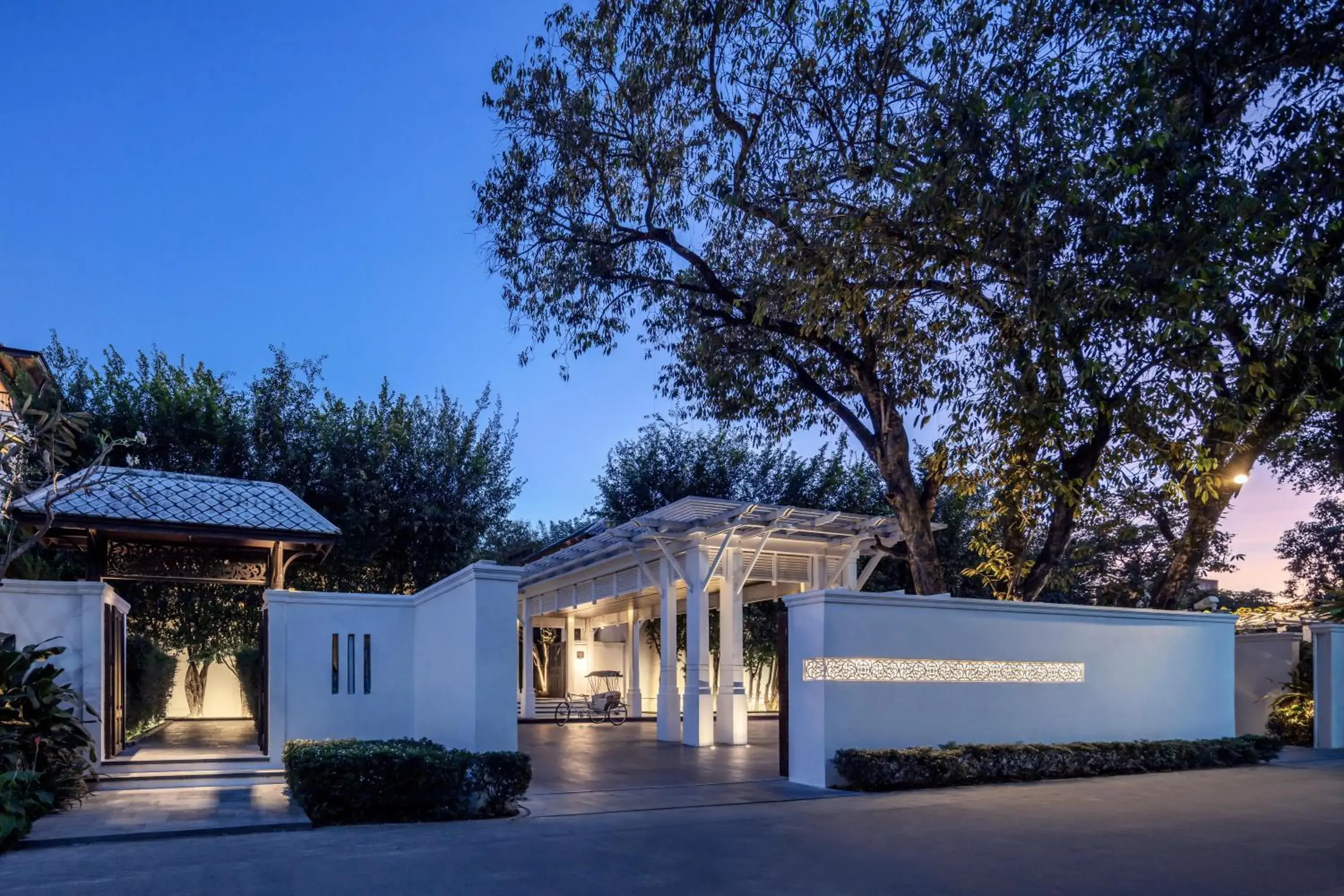 Property building in 137 Pillars House Property building in 137 Pillars House