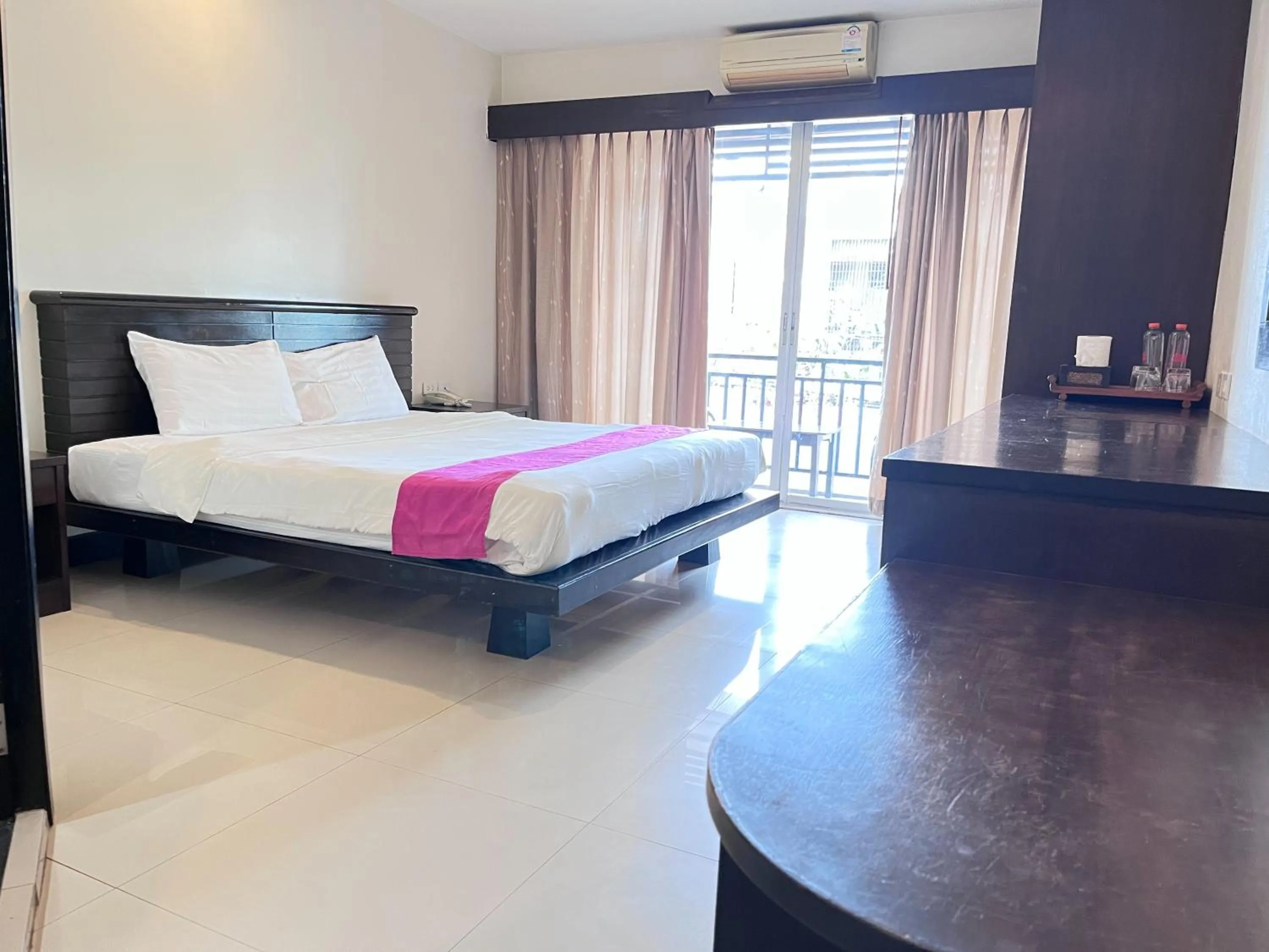 Bed in Lub Sbuy Hostel