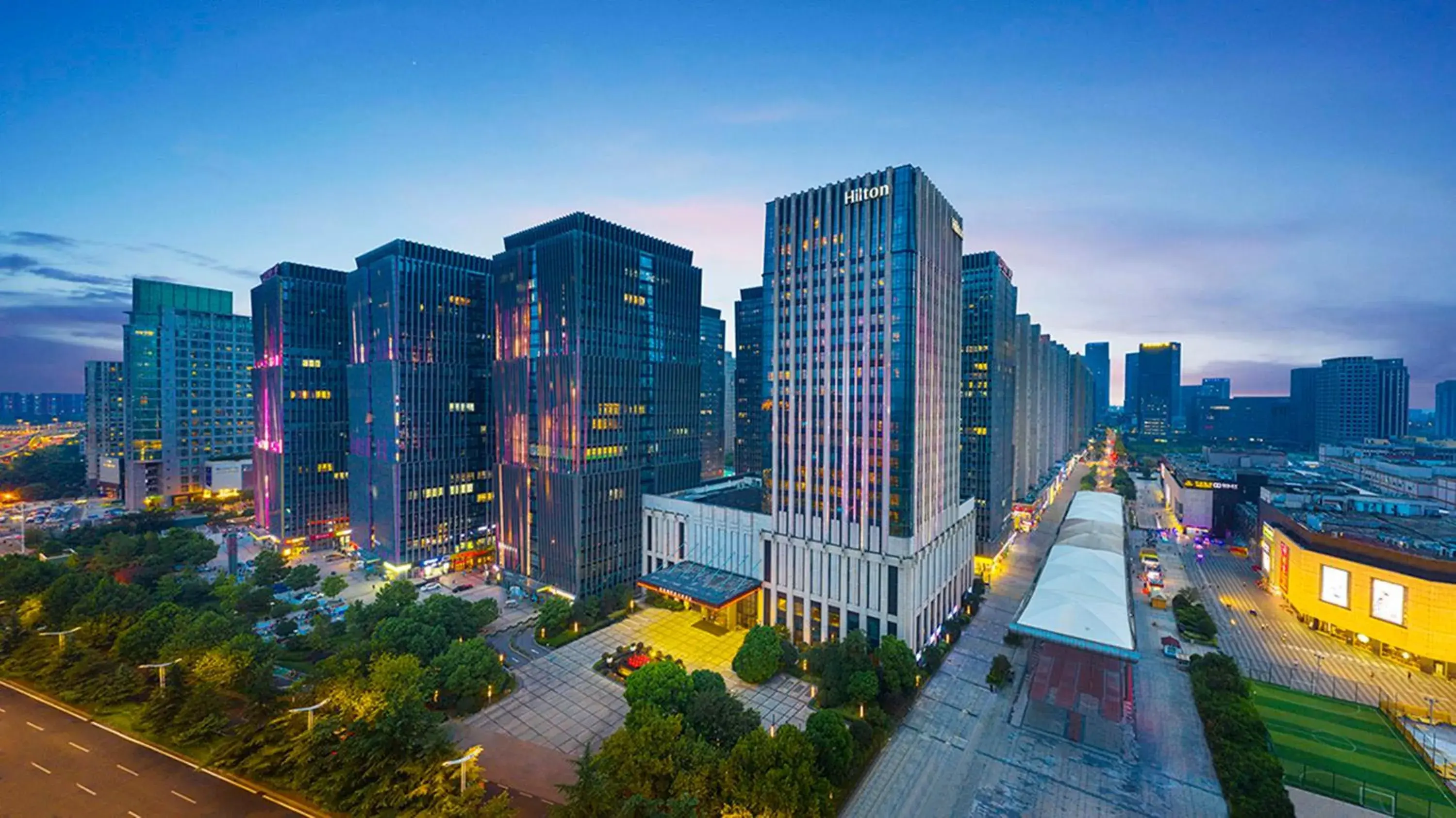 Property building in Hilton Nanjing Property building in Hilton Nanjing