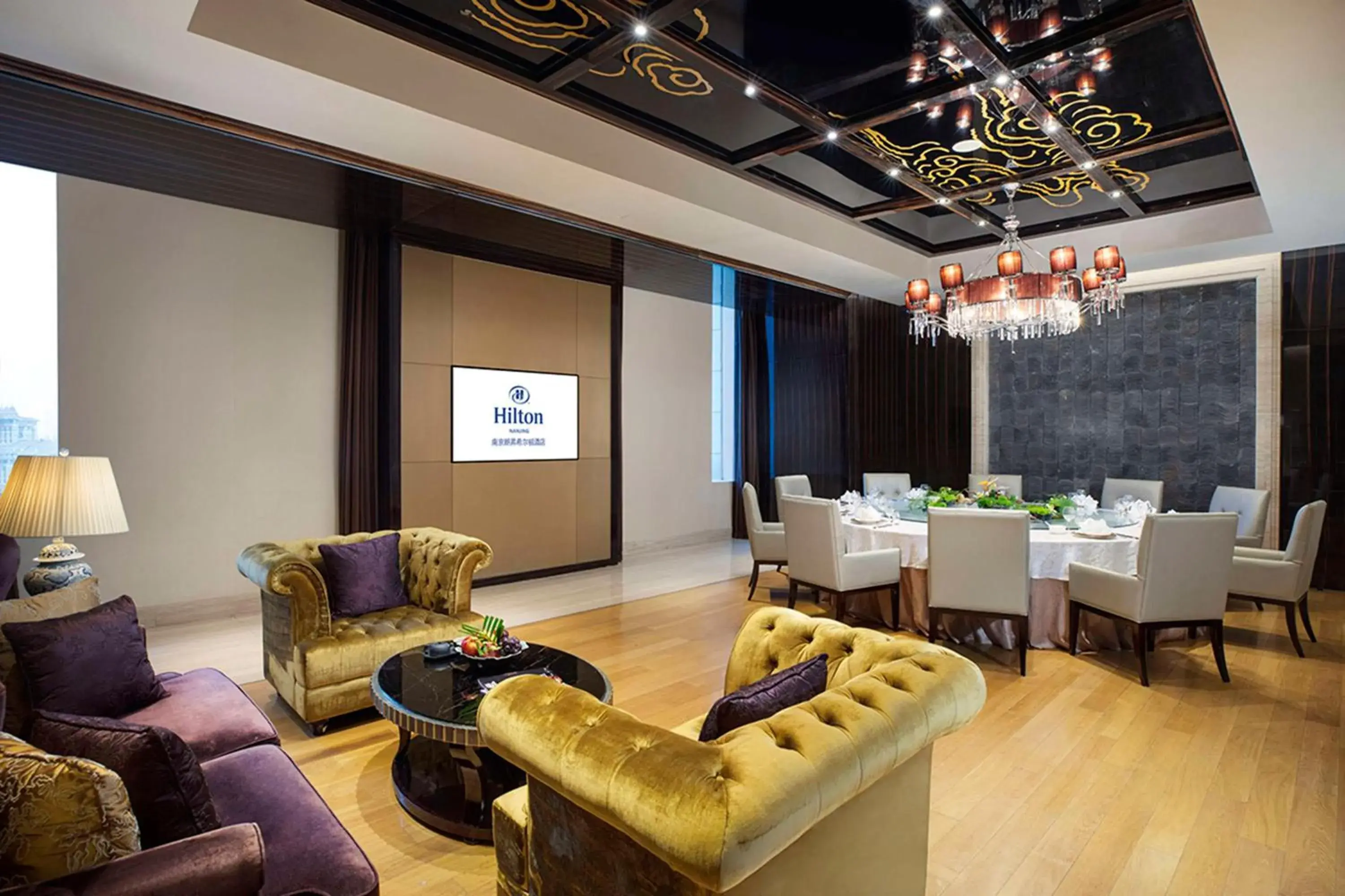 Restaurant/places to eat in Hilton Nanjing Restaurant/places to eat in Hilton Nanjing