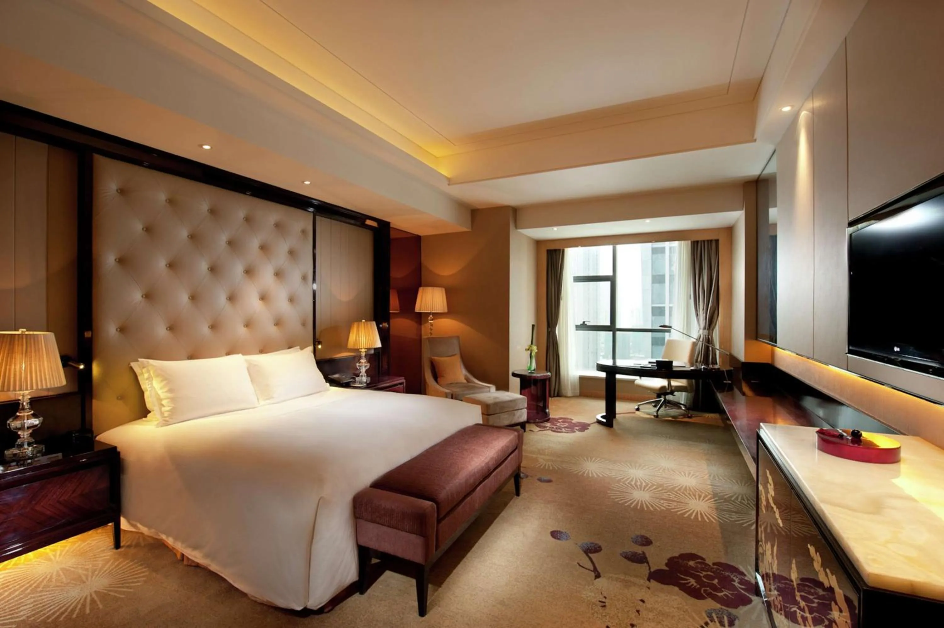 Bedroom, Bed in Hilton Nanjing