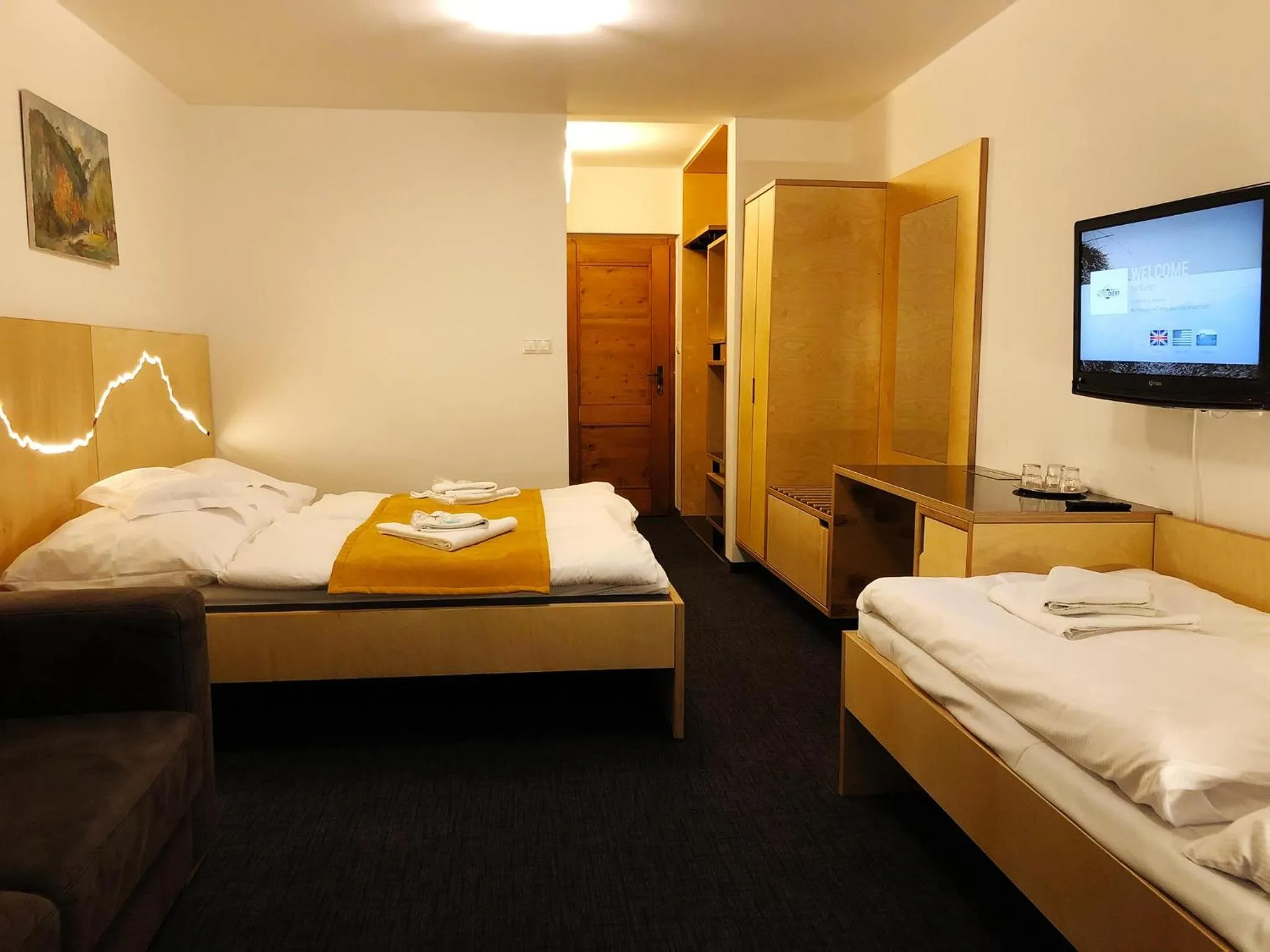 Photo of the whole room, Bed in Hotel Diery