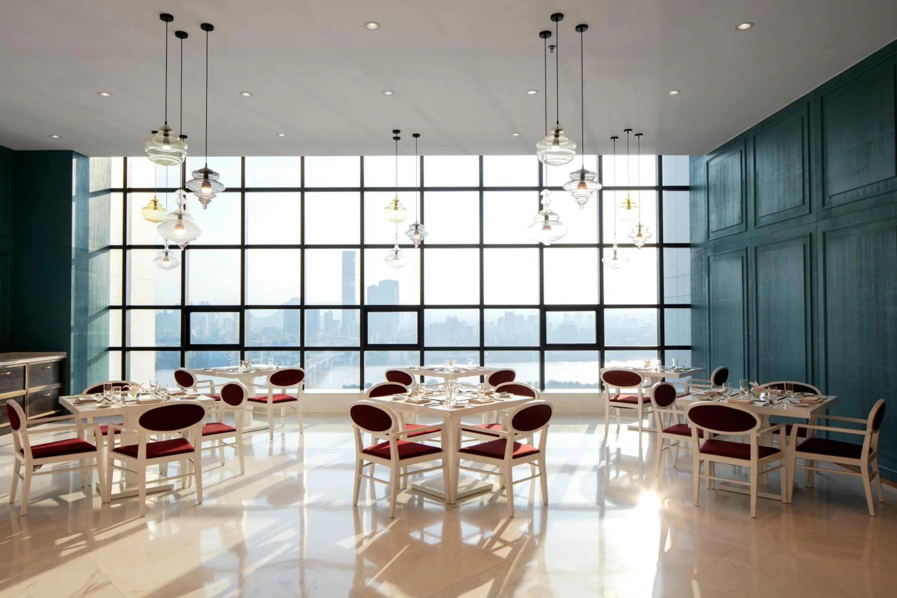 Restaurant/places to eat in Radisson Blu Hotel Liuzhou