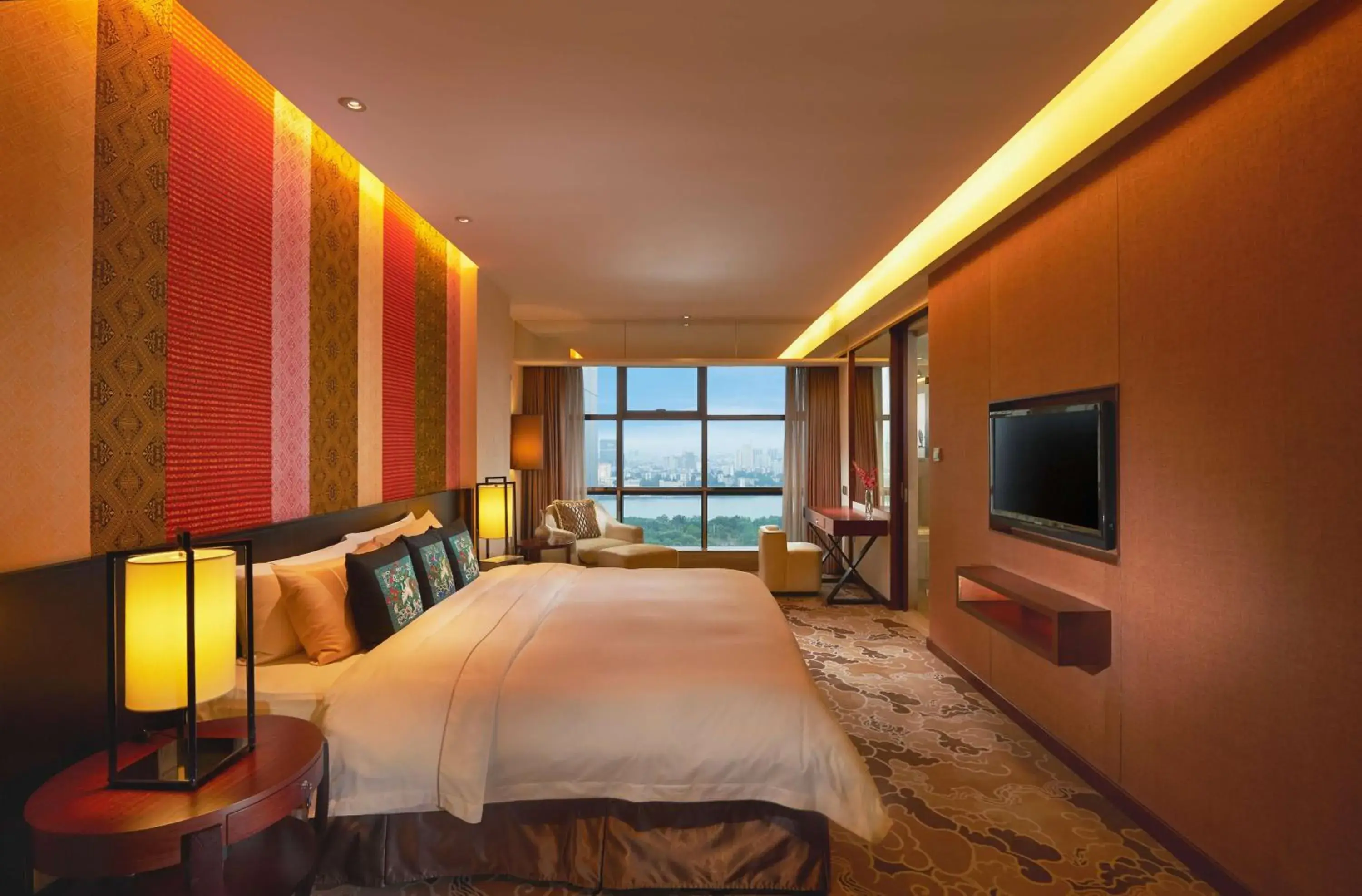 Photo of the whole room, Bed in Radisson Blu Hotel Liuzhou Photo of the whole room, Bed in Radisson Blu Hotel Liuzhou