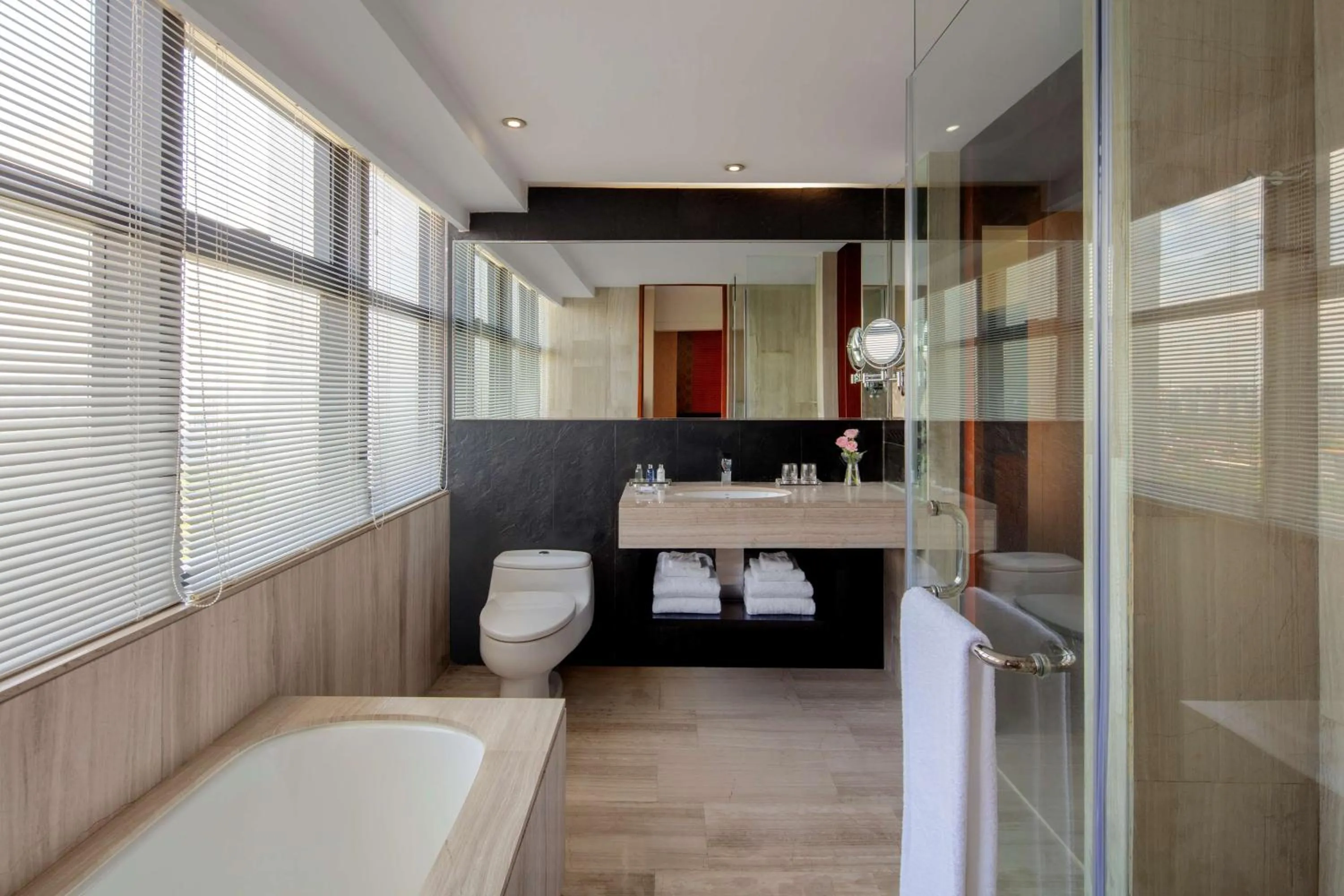 Bathroom in Radisson Blu Hotel Liuzhou