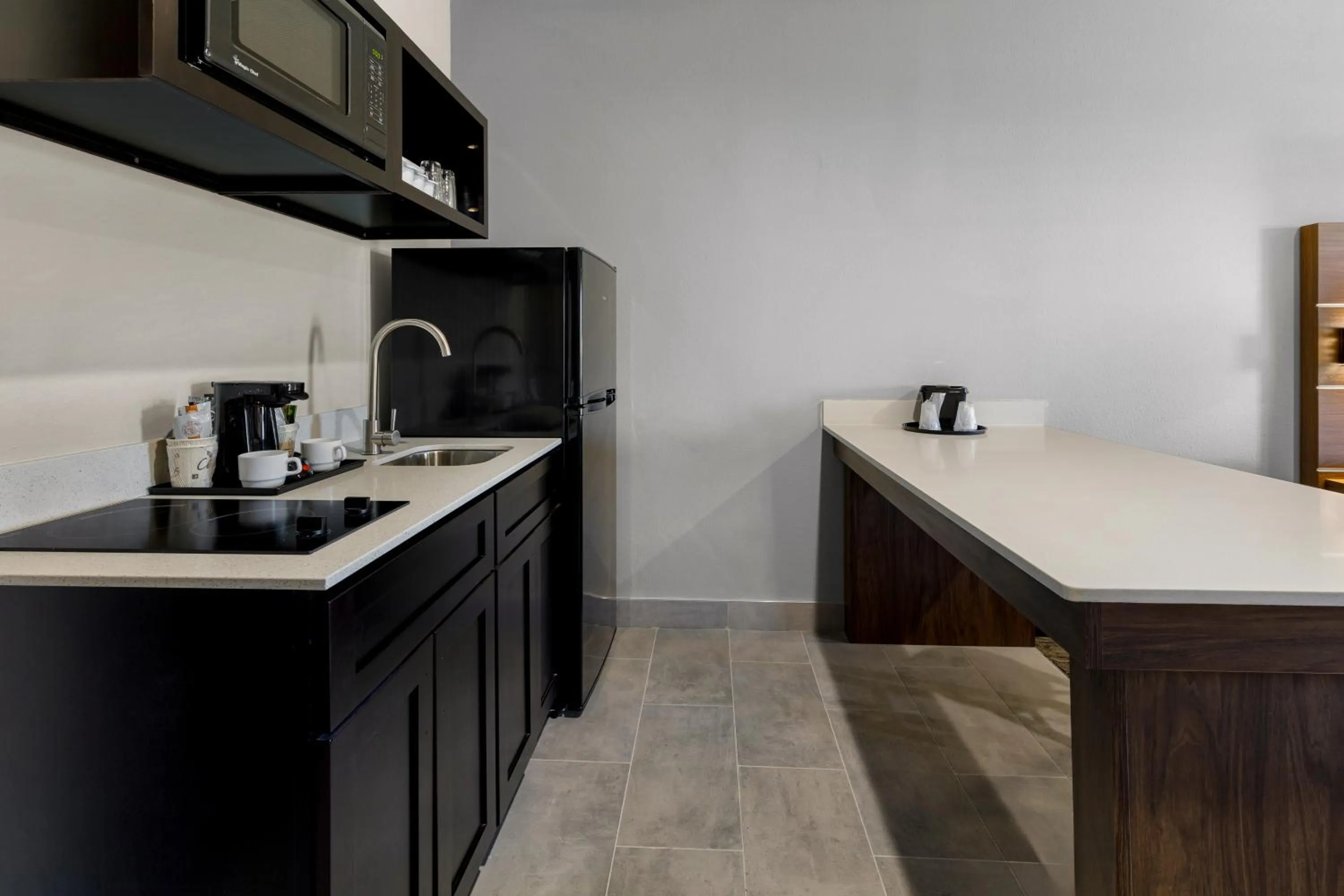 Kitchen or kitchenette in The Mulberry Hotel