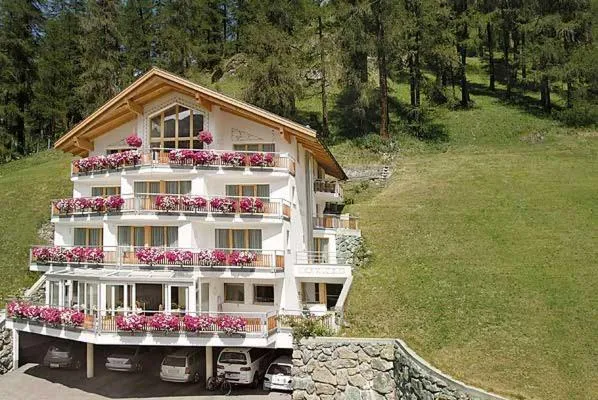 Summer in Hotel Garni Aurora