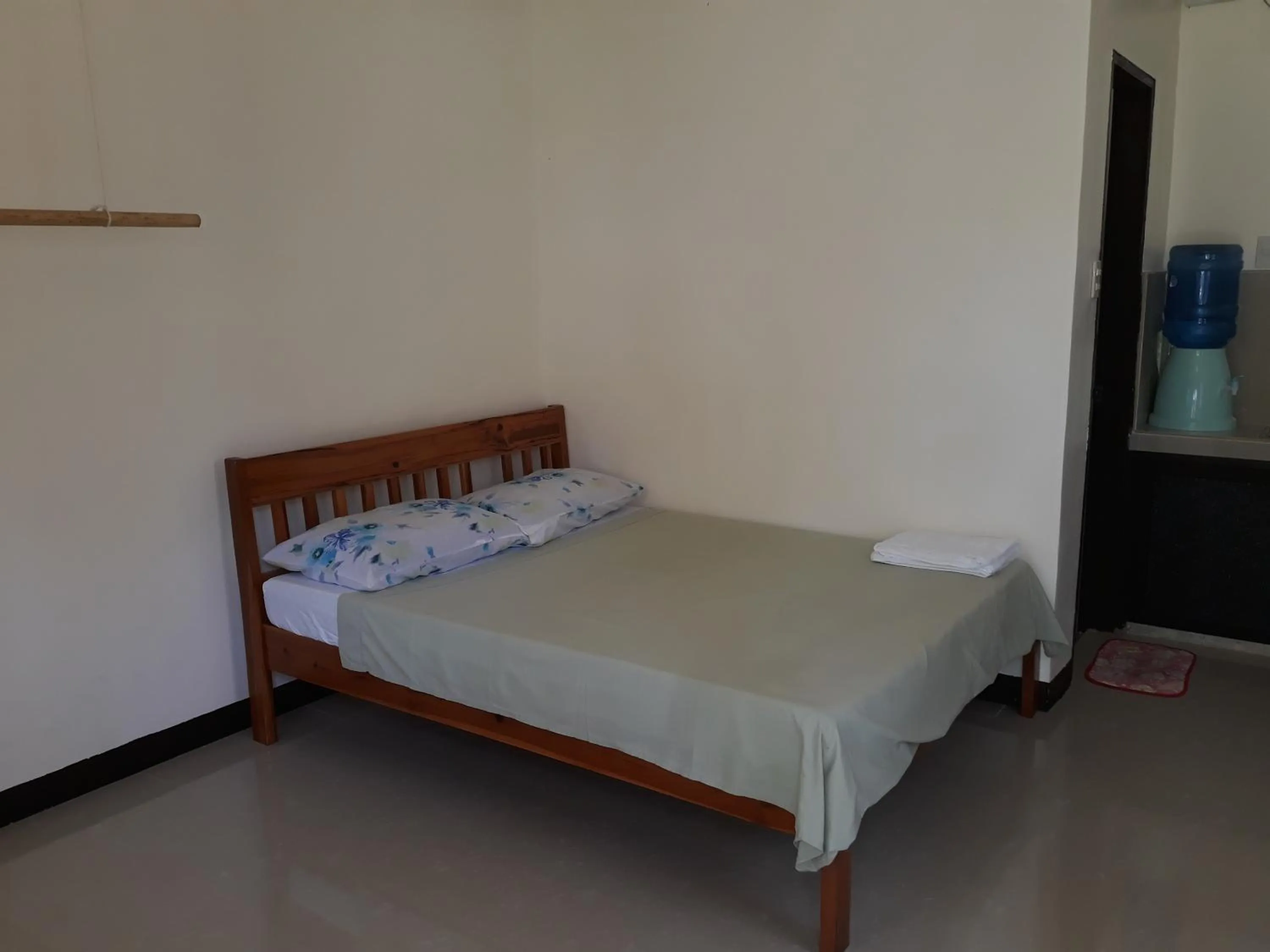 Photo of the whole room, Bed in Gardenview Homestay Siargao