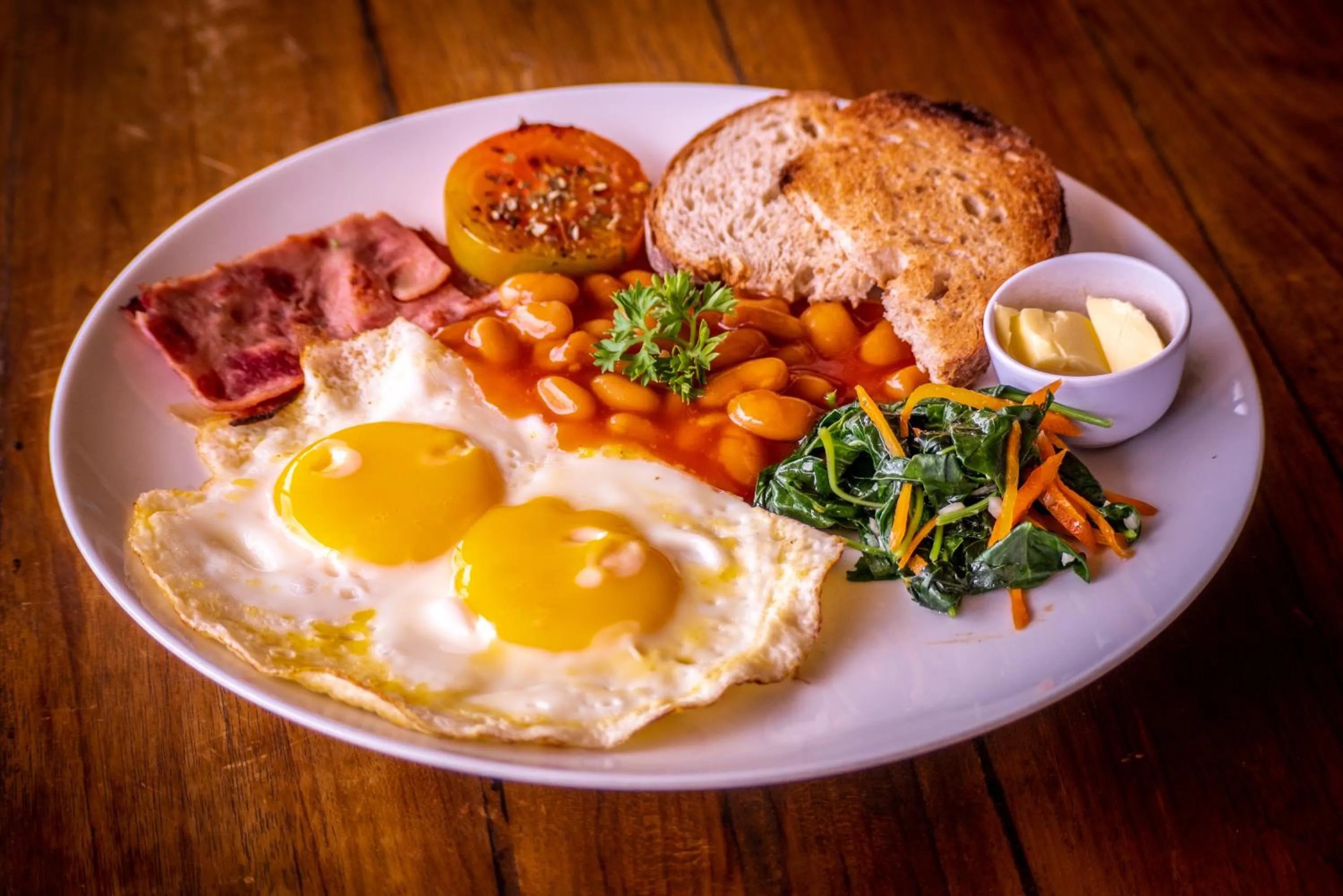 Food and drinks in Mango Lodge