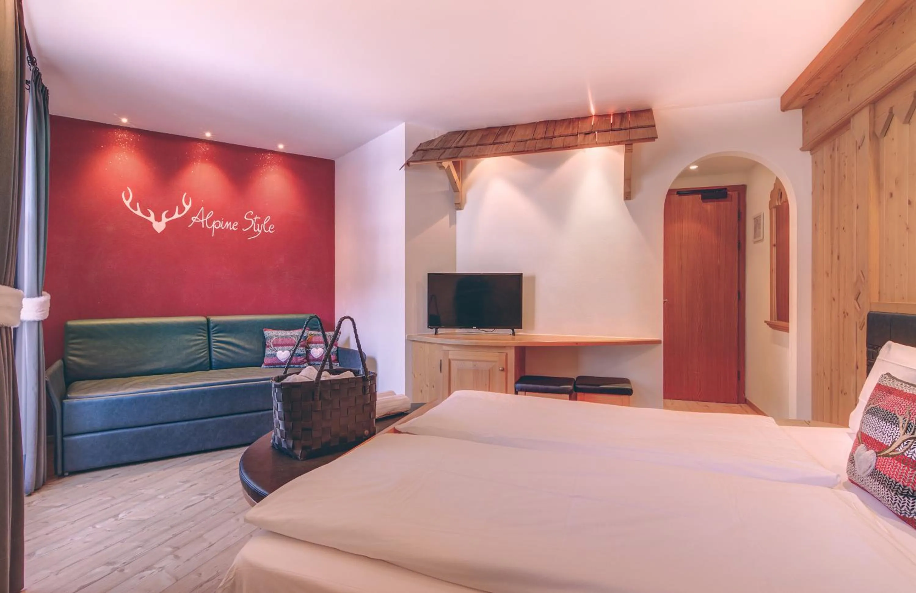 Bedroom, Bed in Hotel Madonnina Resort And Wellness