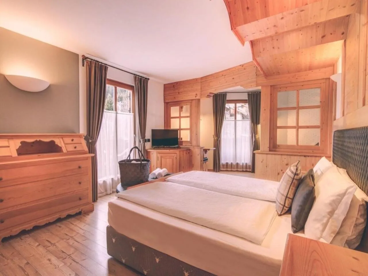 Bed in Hotel Madonnina Resort And Wellness