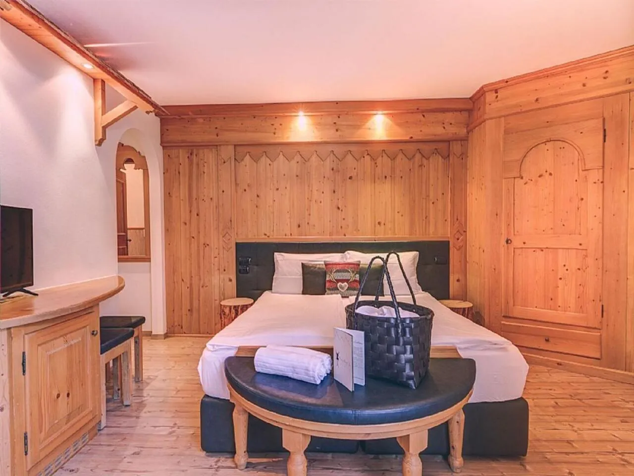 Bed in Hotel Madonnina Resort And Wellness