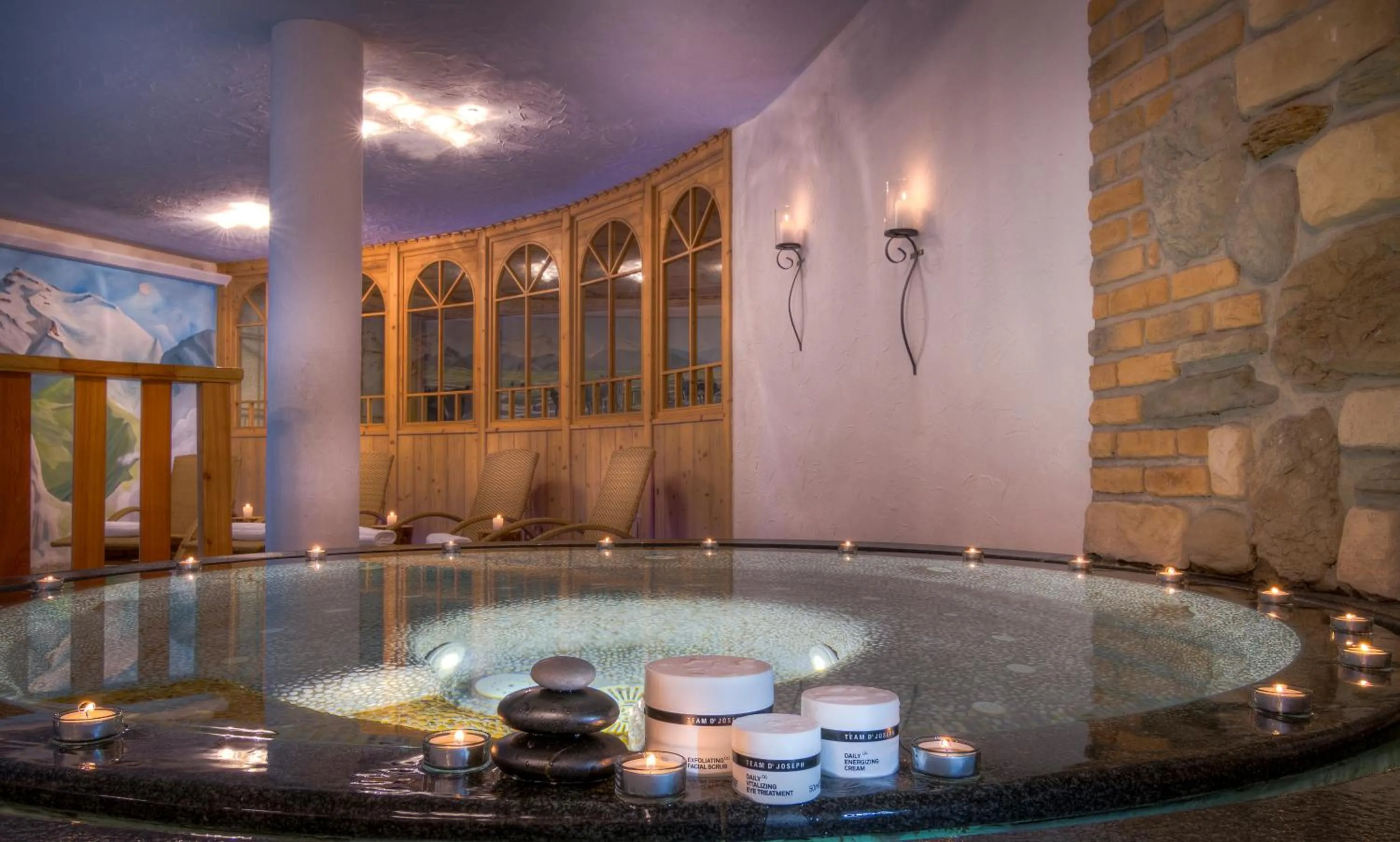 Hot Tub in Hotel Madonnina Resort And Wellness