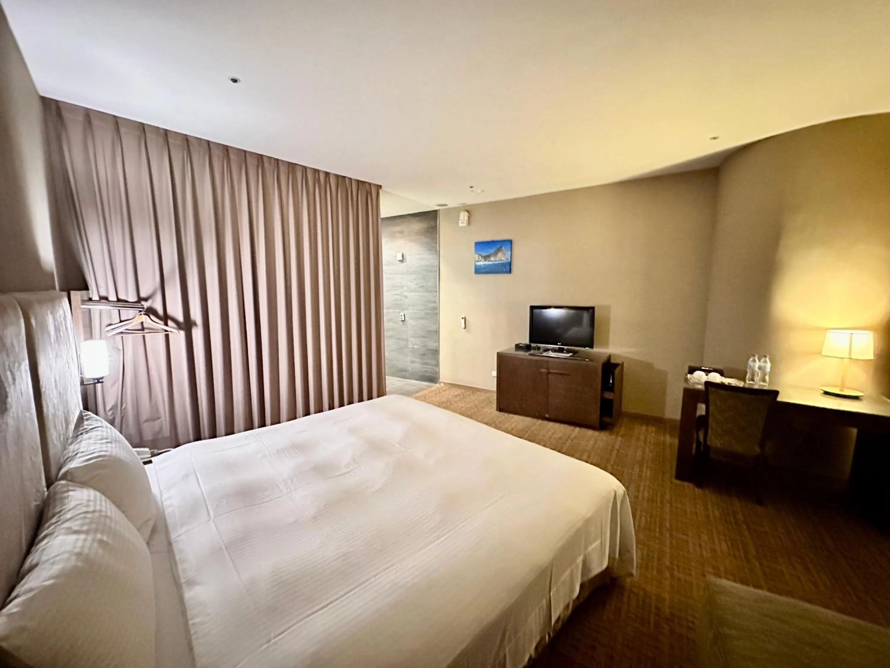 Bed in Kavalan Hotel