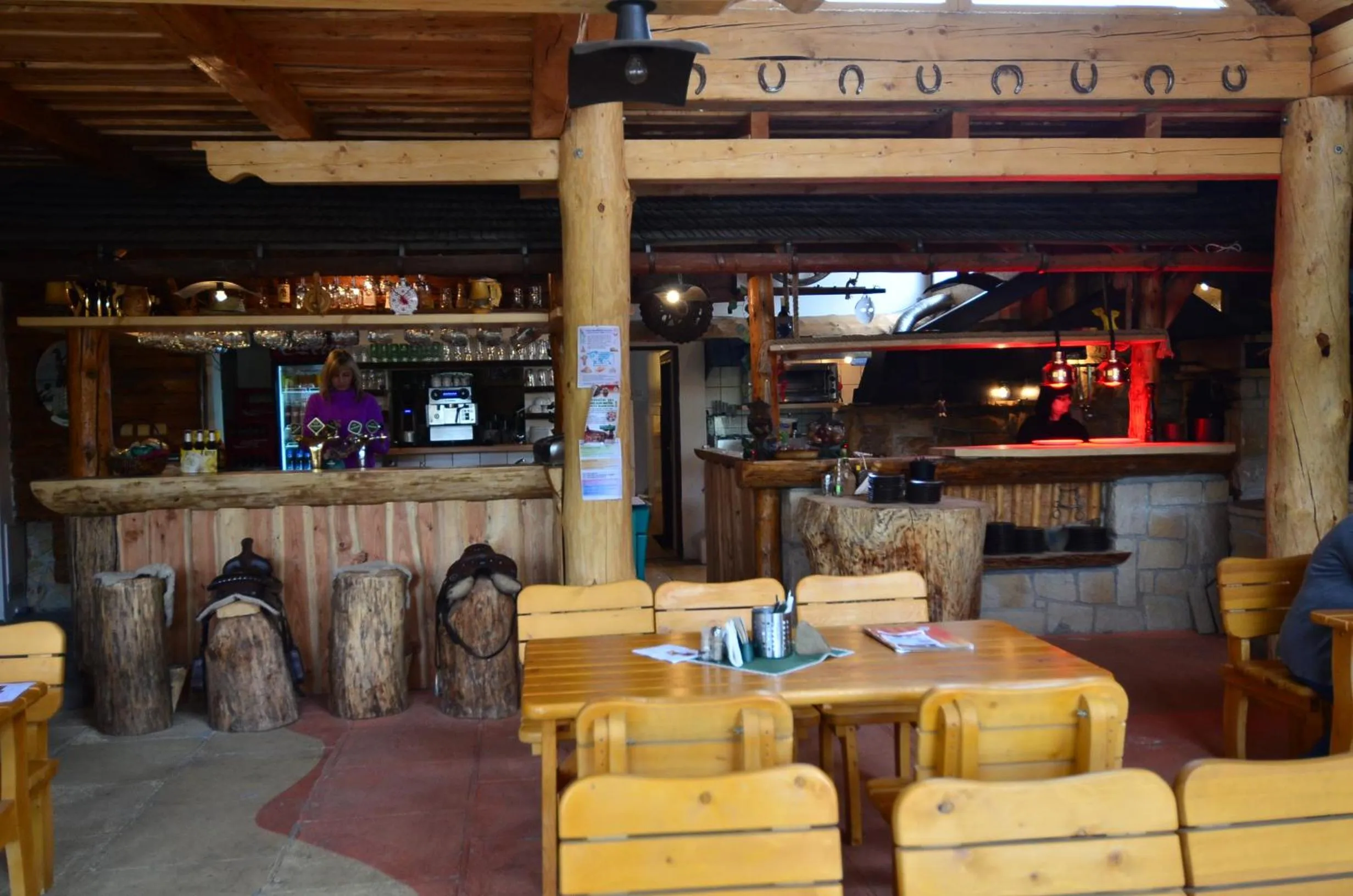 Restaurant/places to eat in Resort Svět