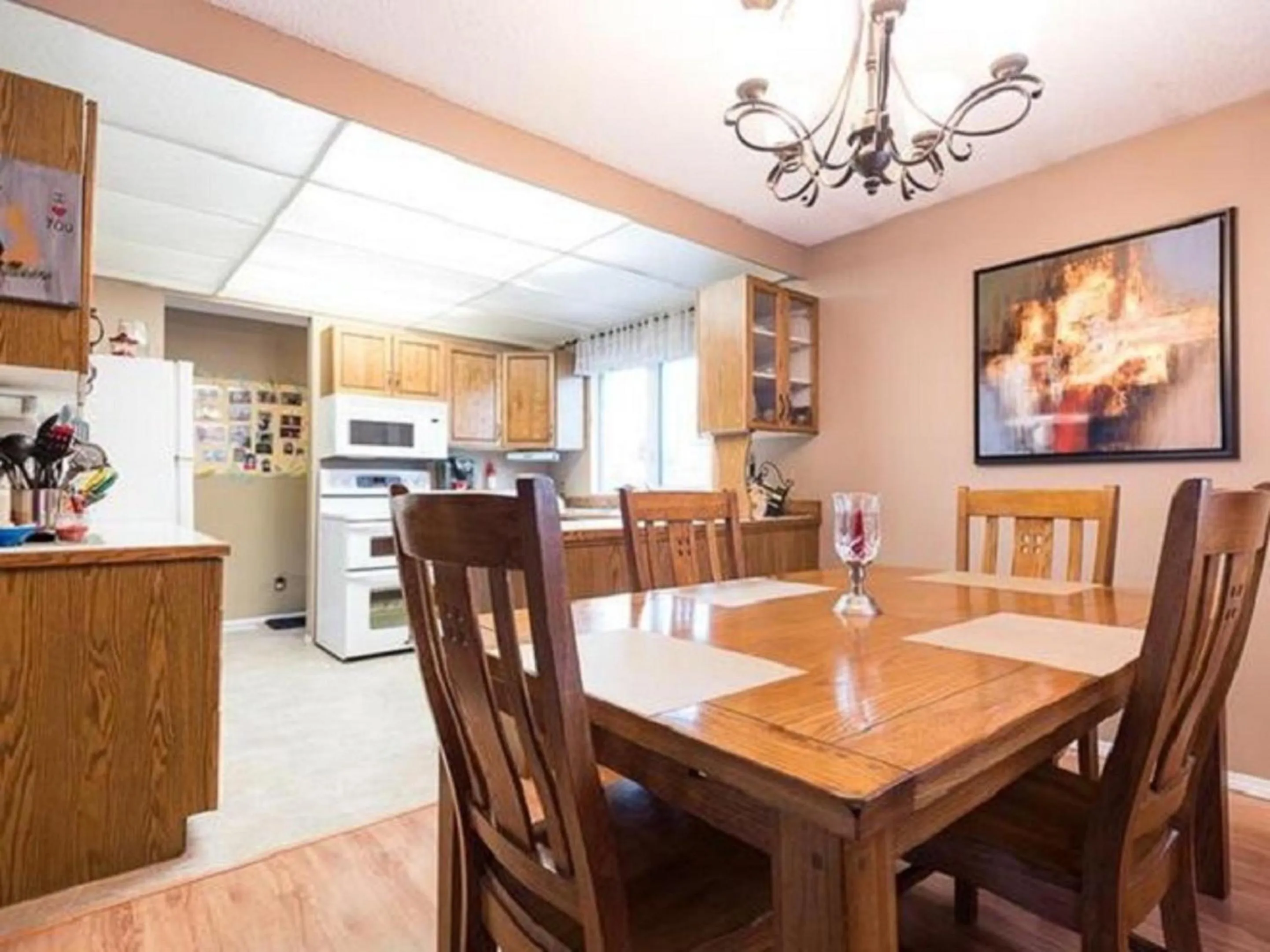 Dining area in Wild North Bed & Rest