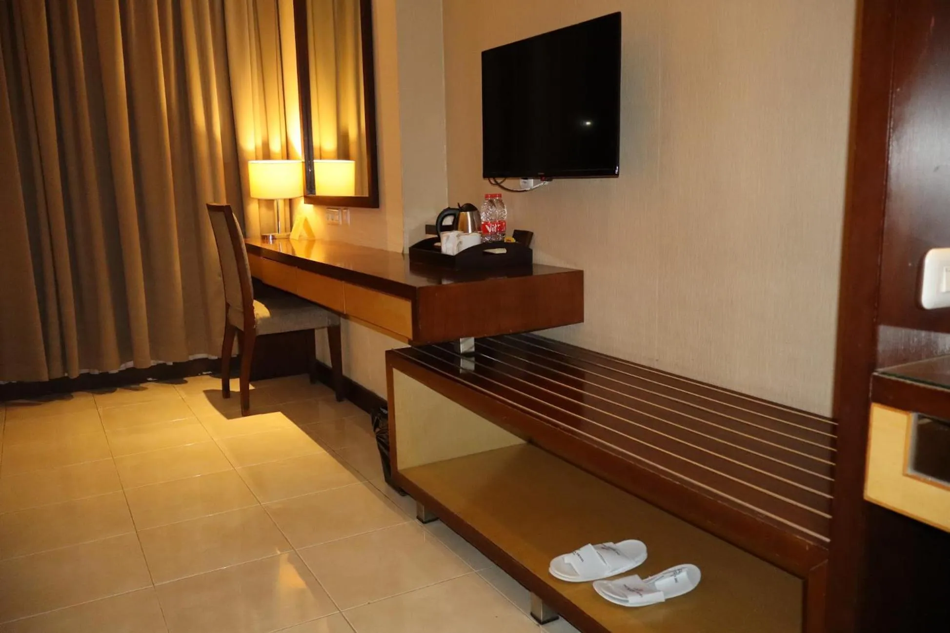 Photo of the whole room in The Victoria Hotel Yogyakarta