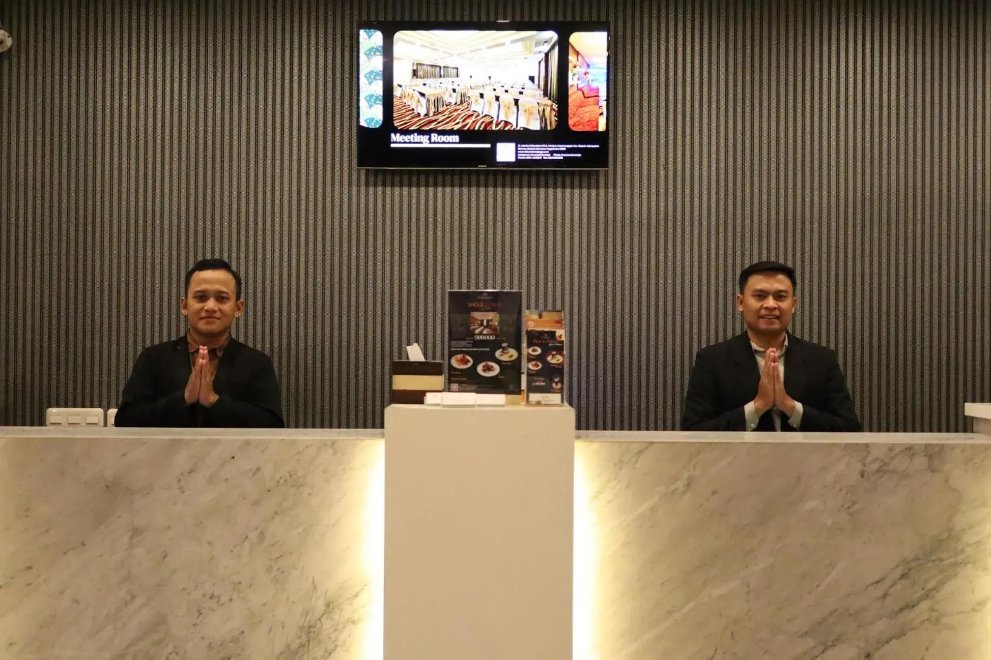 Lobby or reception in The Victoria Hotel Yogyakarta Lobby or reception in The Victoria Hotel Yogyakarta