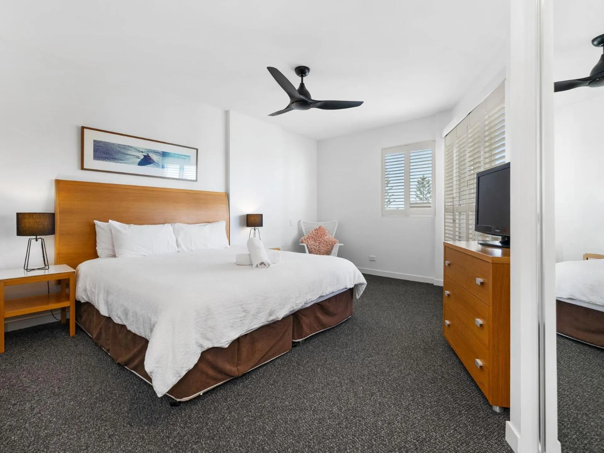 RESORT ON THE BEACH 2214/2215
