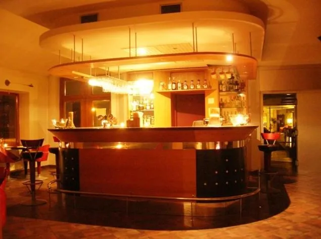 Food and drinks in Hotel Gold