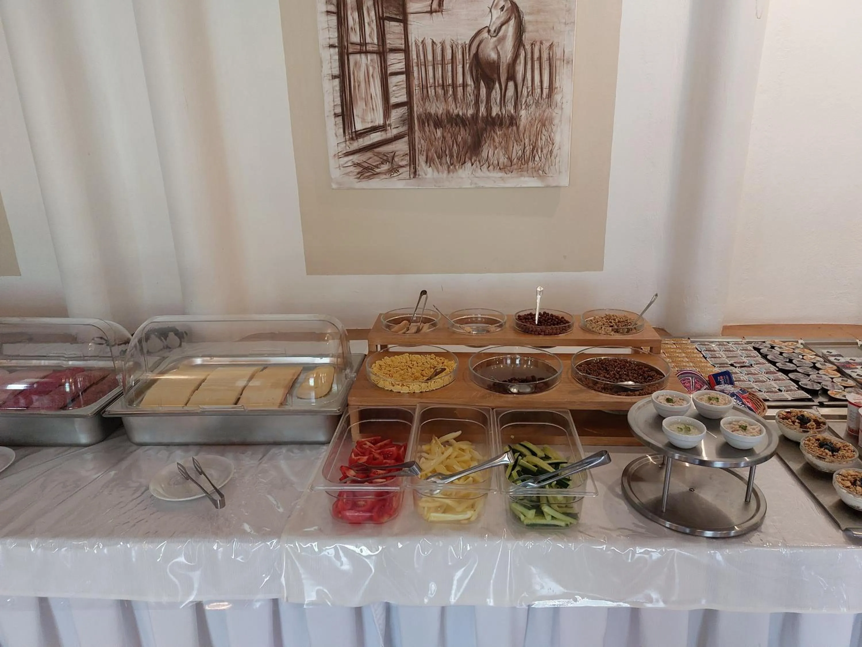 Buffet breakfast in Hotel Gold