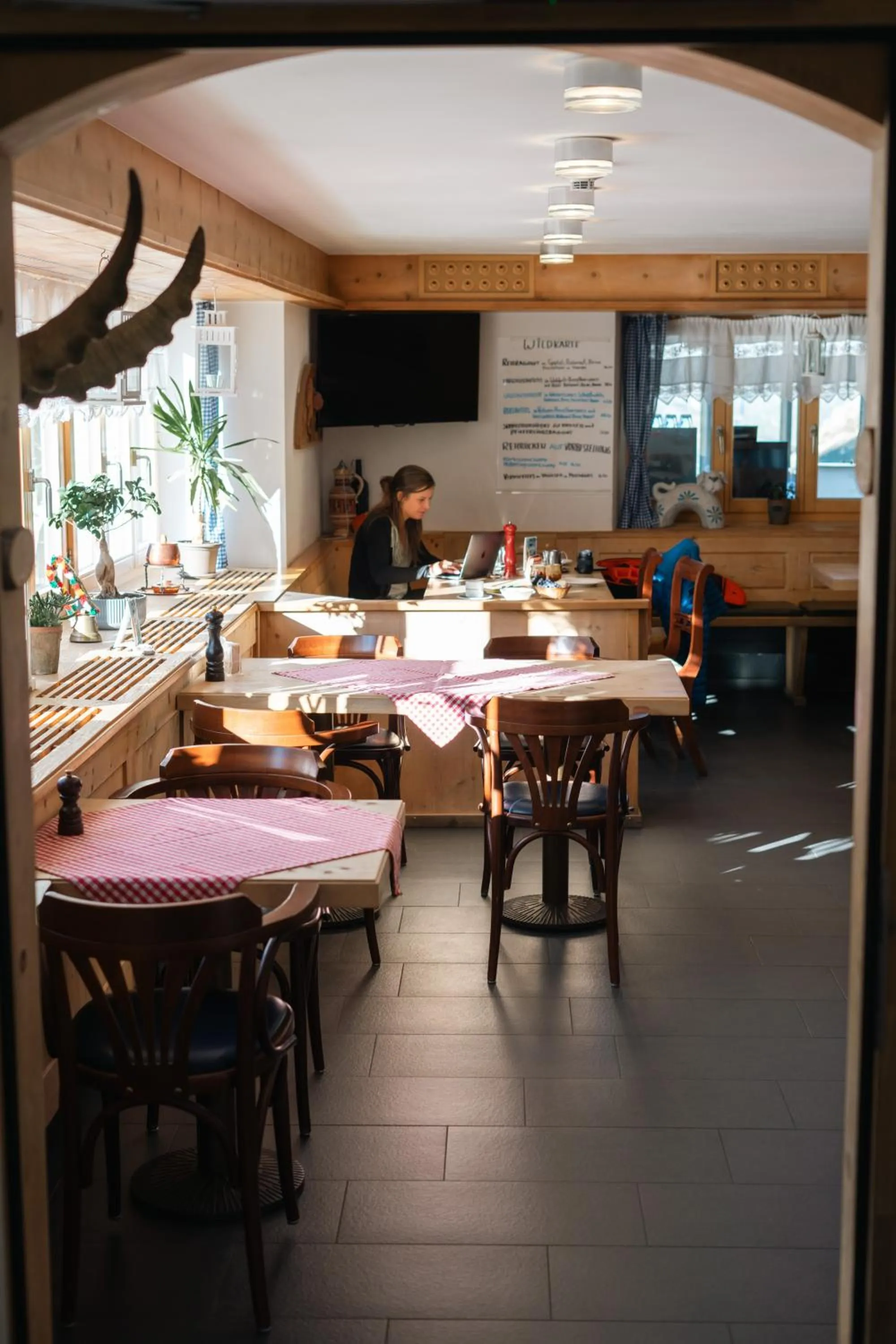 Restaurant/places to eat in Ospizio La Veduta